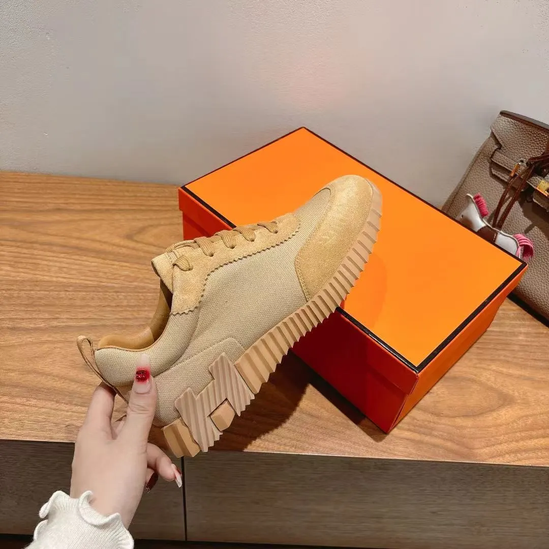 Hermès SS 运动鞋(數字4) Hermès SS 运动鞋(數字4)