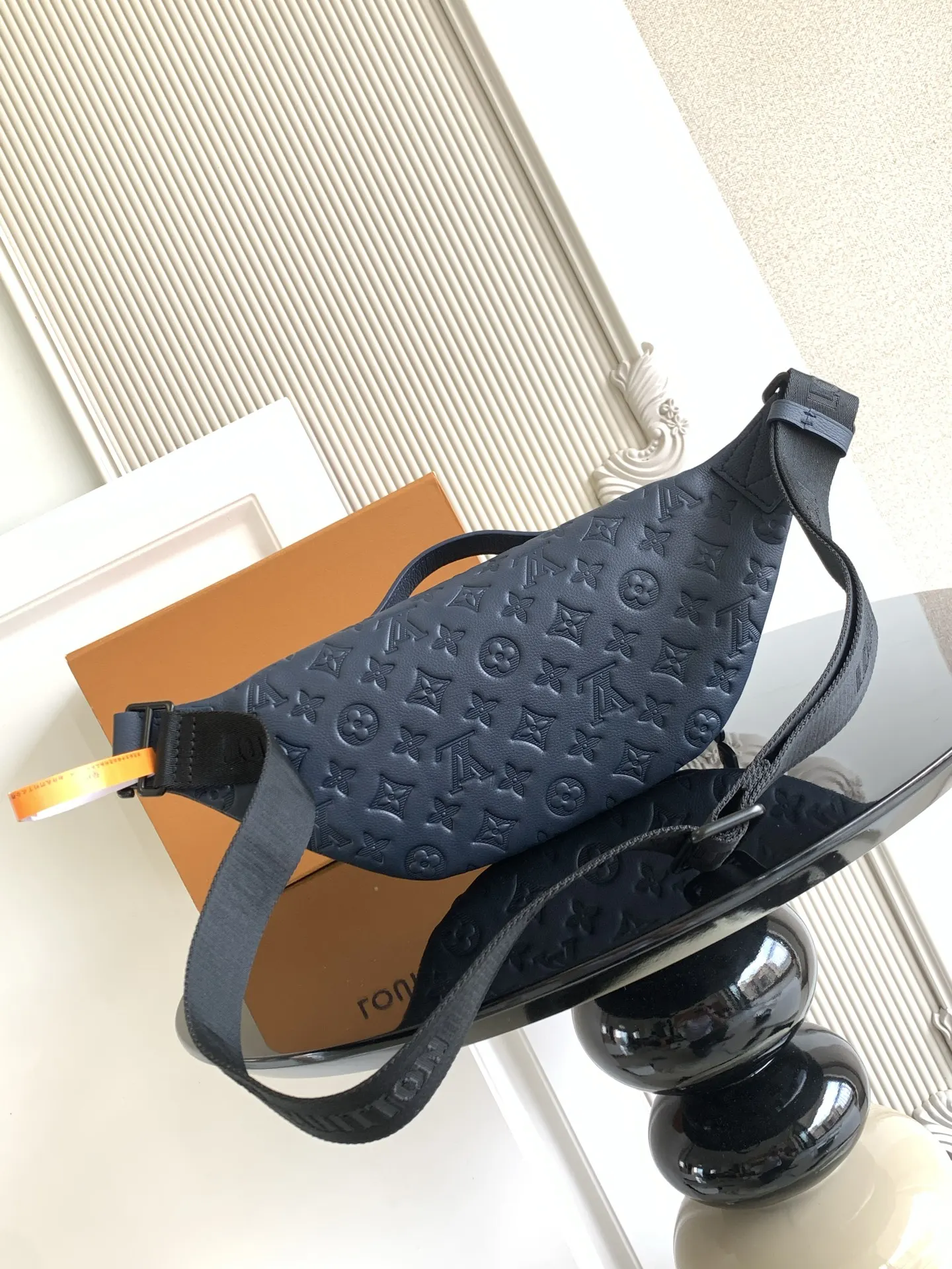 牛皮 动态 腰包以 休閒腰包款