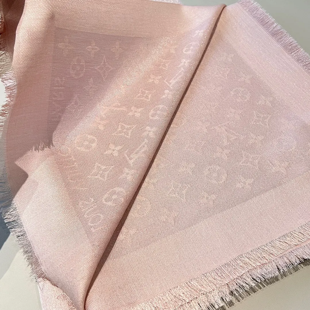 Louis Vuitton 粉色 Mo披肩 保暖披肩 围巾