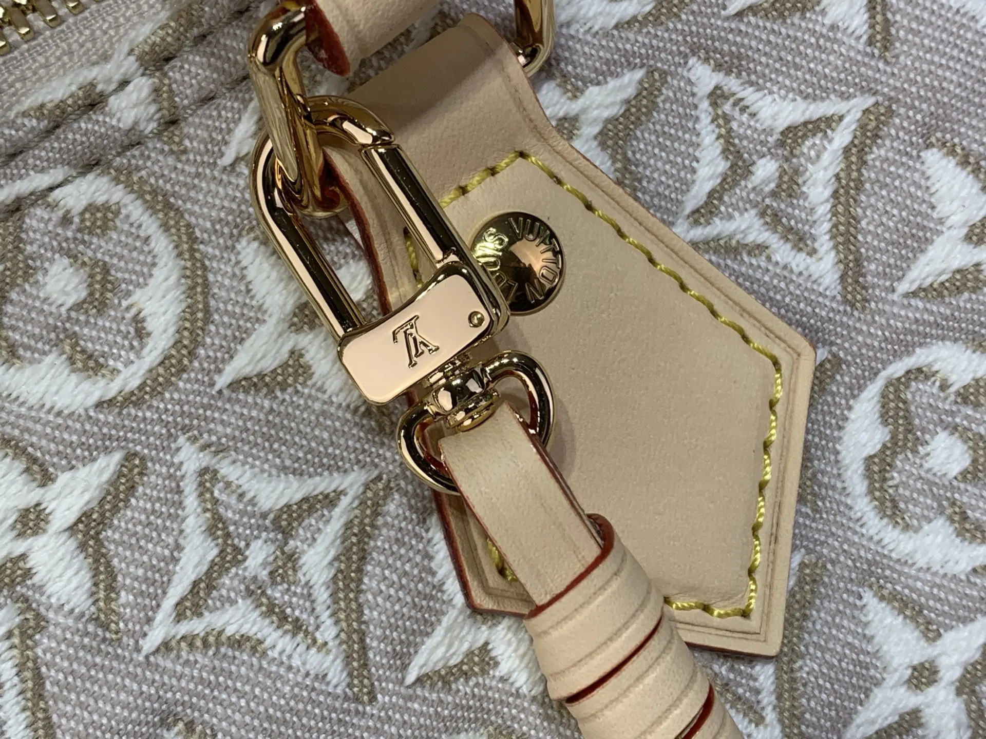 LV Speedy 白色 帆布 收纳包 旅行收纳款