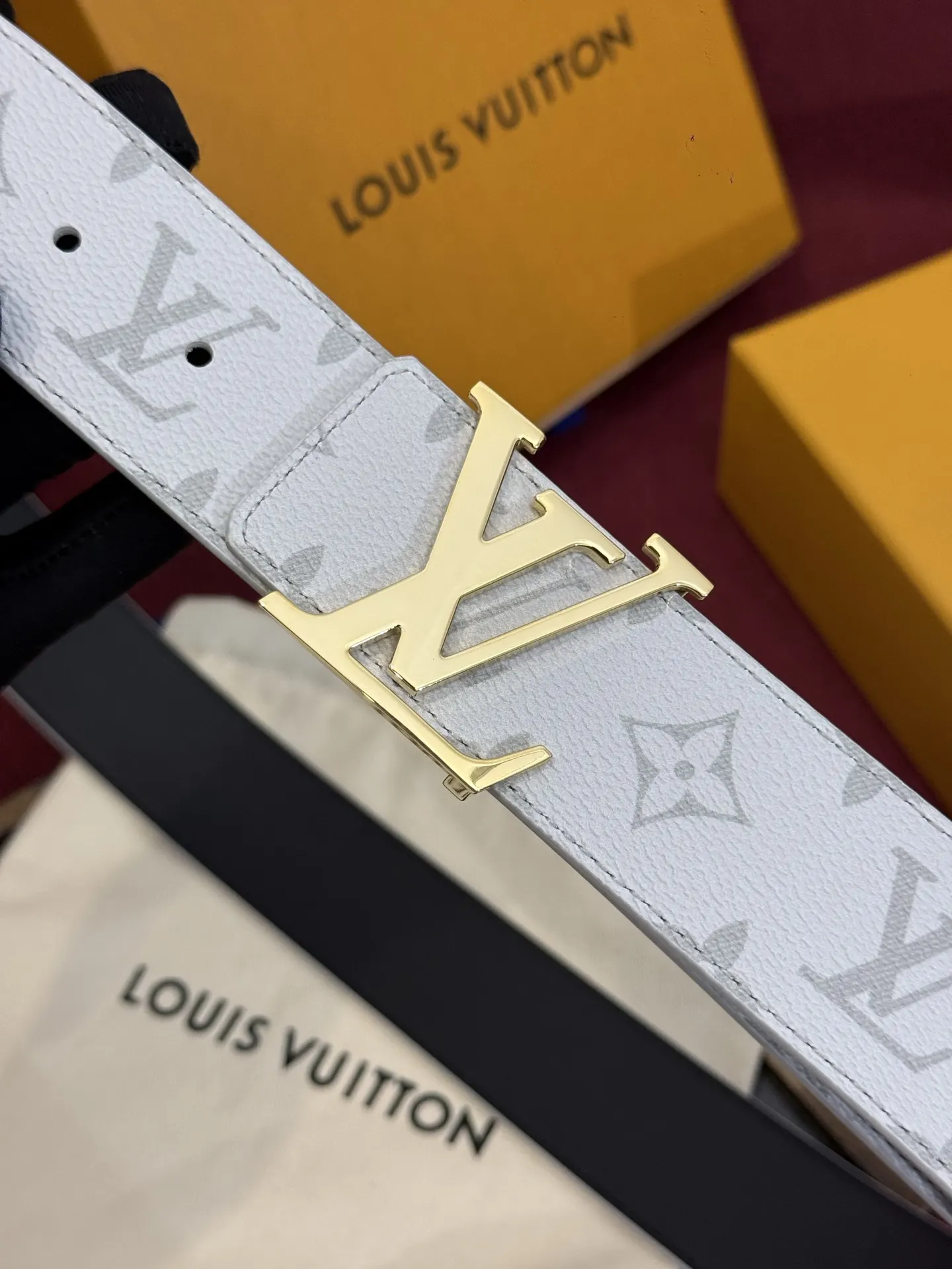 LV Green Double Sided Belt Business Casual | ORBUYBAG High-End Fashion Boutique