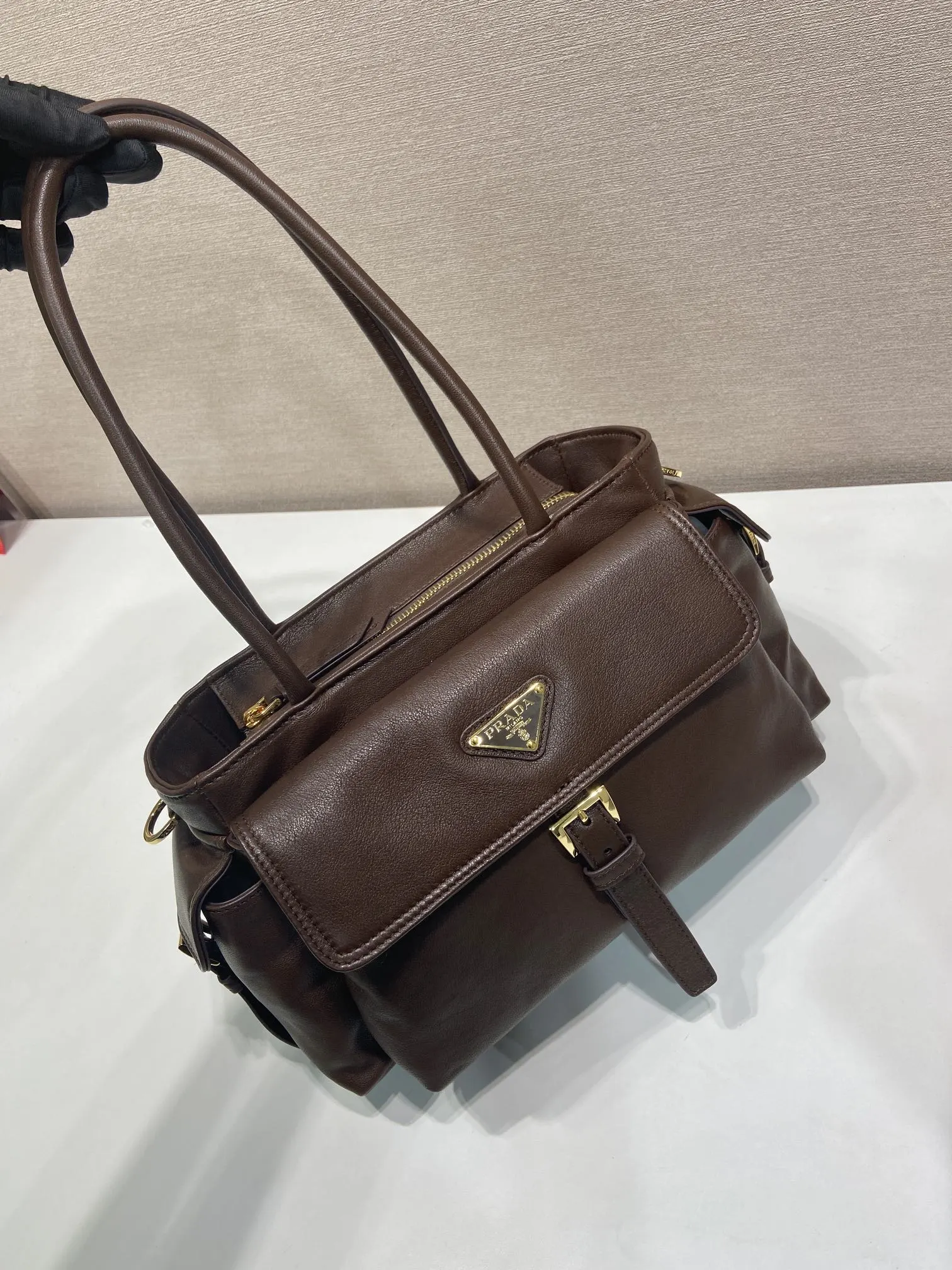 Prada 羊皮 手提包