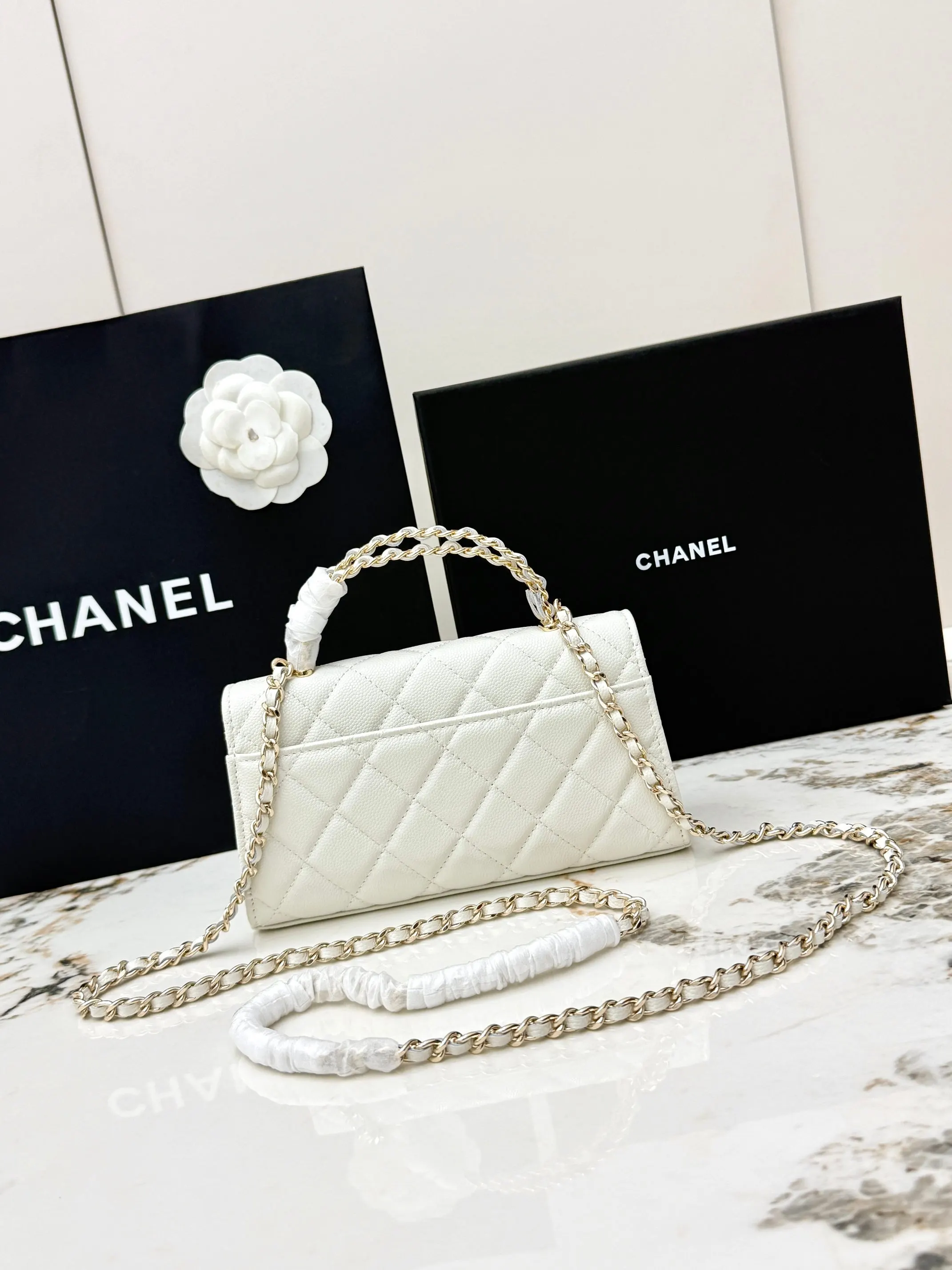 Chanel 白色牛皮Kelly手提包 金链斜挎