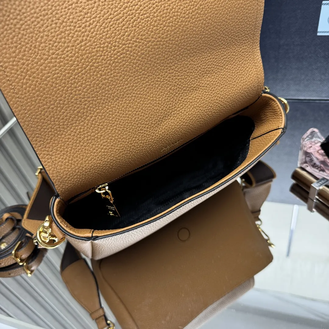 Dior Lady Dior 米白色藤格纹手提斜挎包 小号款