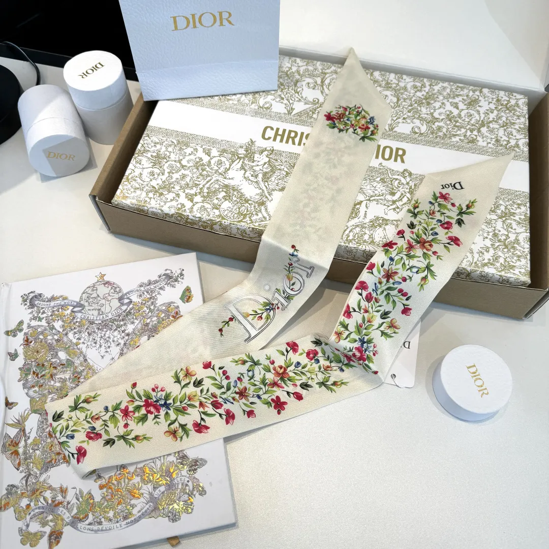 Dior 印花 圍巾