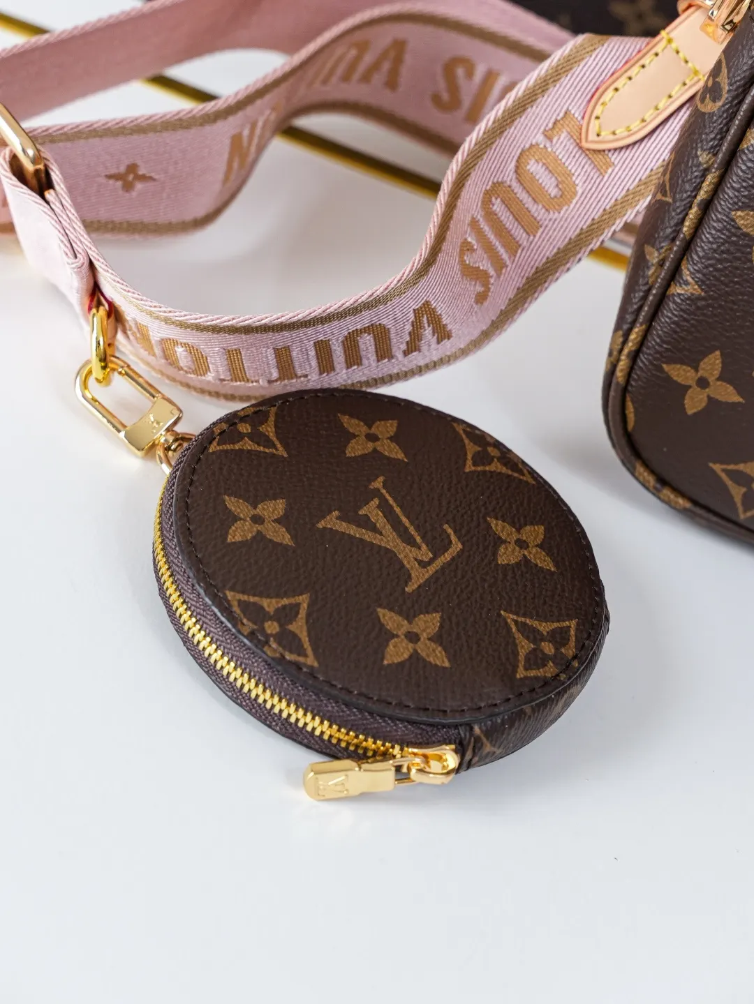 LV Victorine 鏈條包 單肩斜挎款(數字6) LV Victorine 鏈條包 單肩斜挎款(數字6)