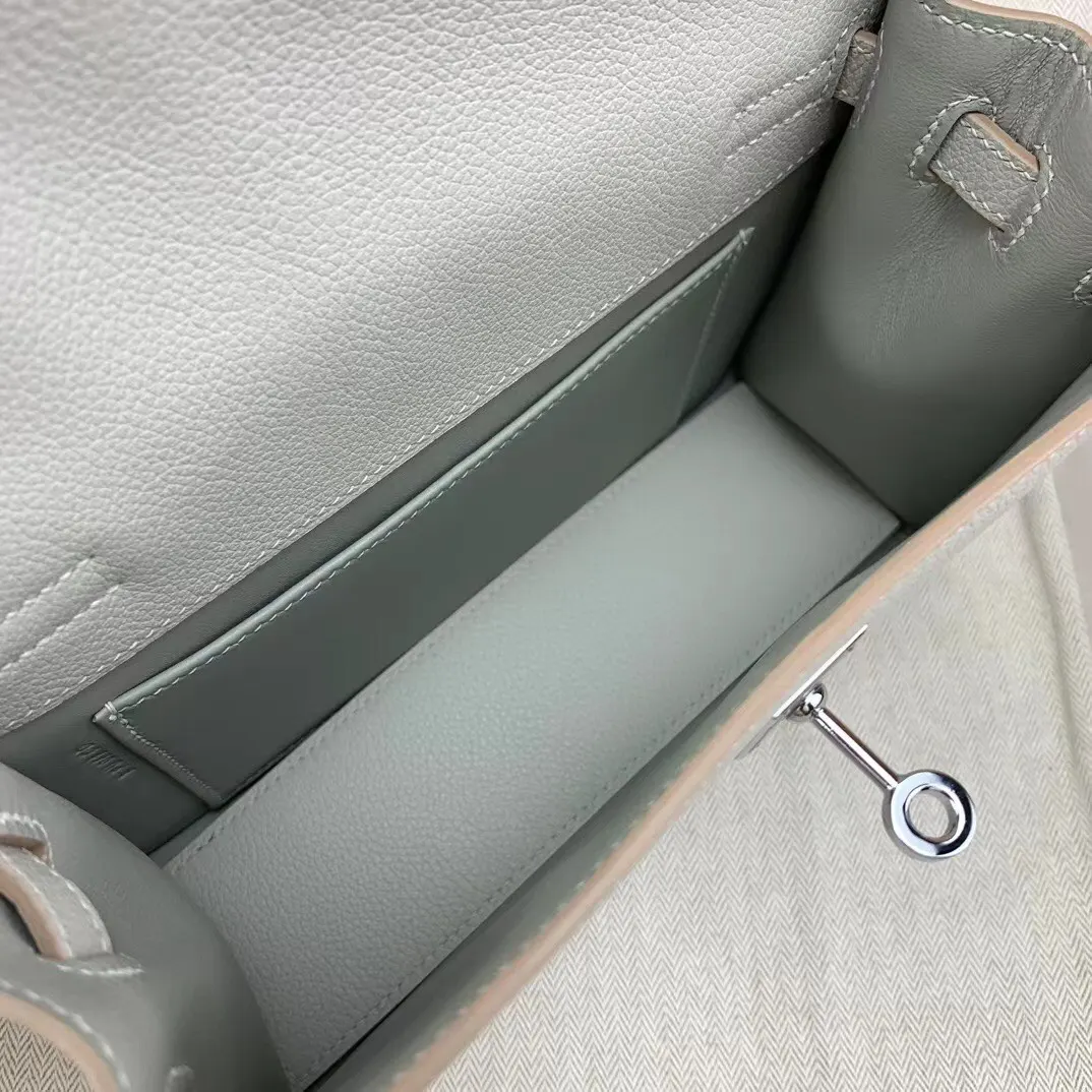Hermès Kelly Danse Evercolor牛皮 斜挎包 22cm