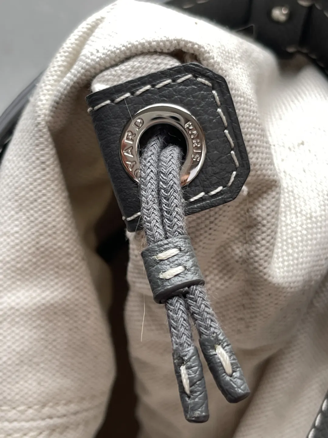 Goyard 灰色 皮革 水桶包 休閒水桶款