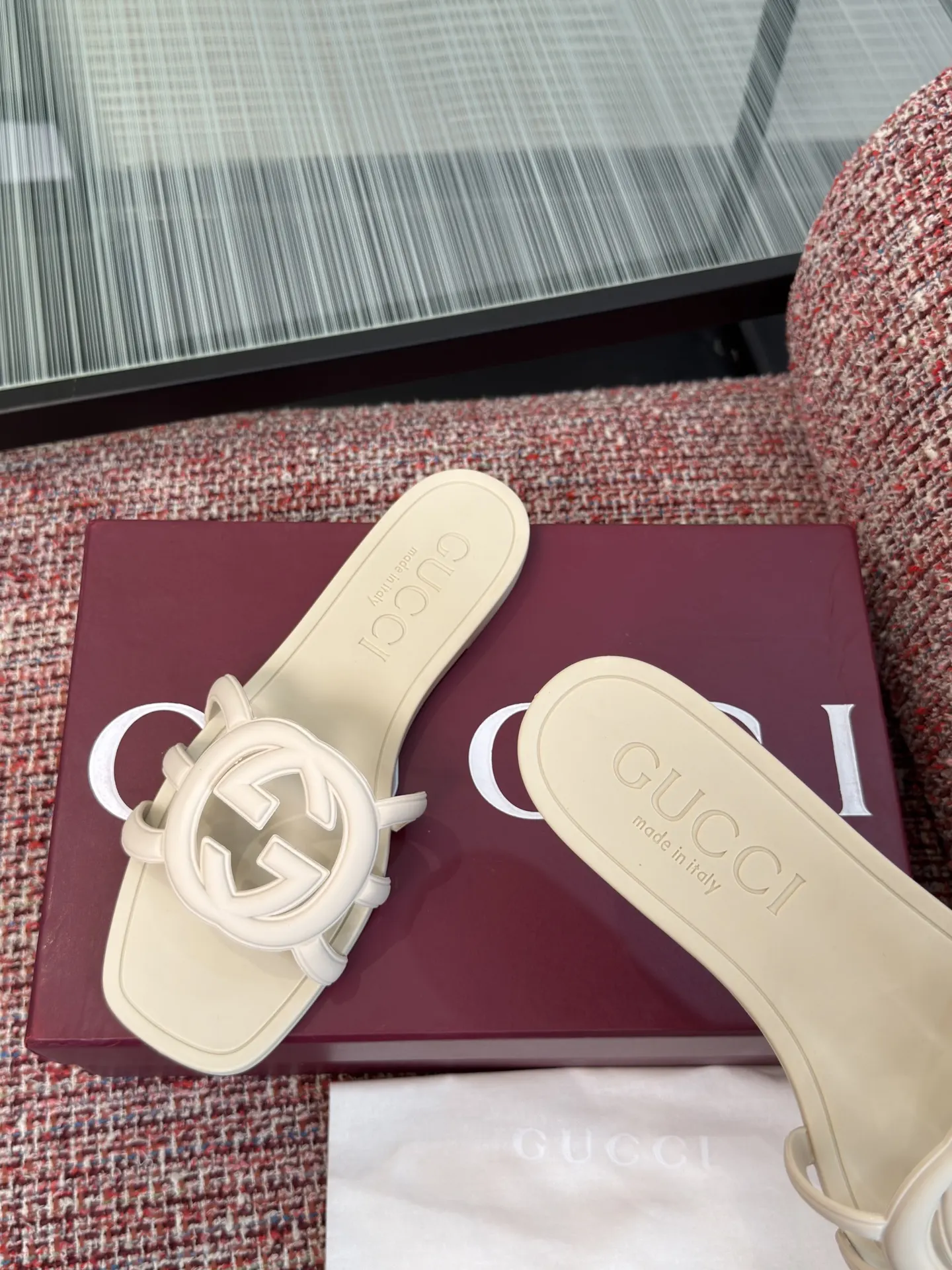 Gucci Interlocking G 米白色凉拖 休闲 运动鞋