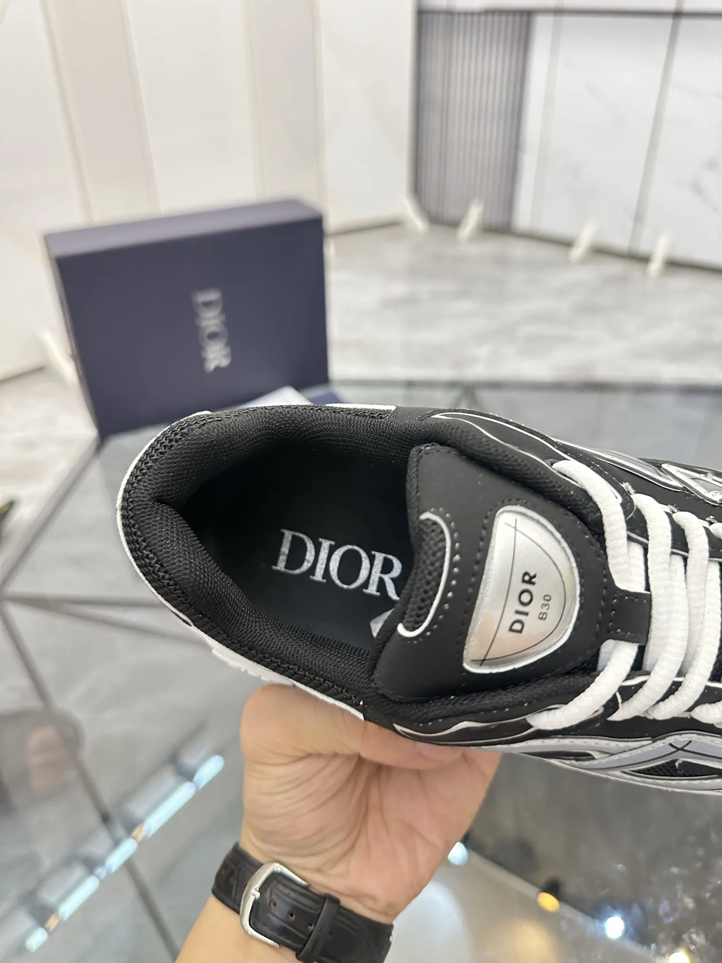 Dior B22 黑灰拼色牛皮运动鞋 厚底休闲款