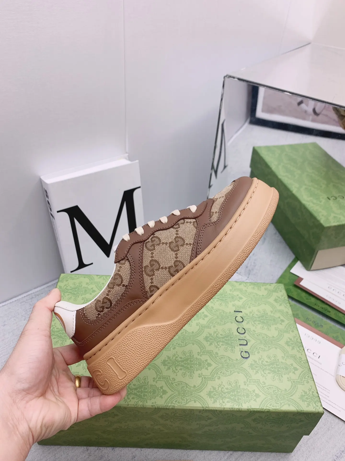 Gucci Logo休閒運動鞋