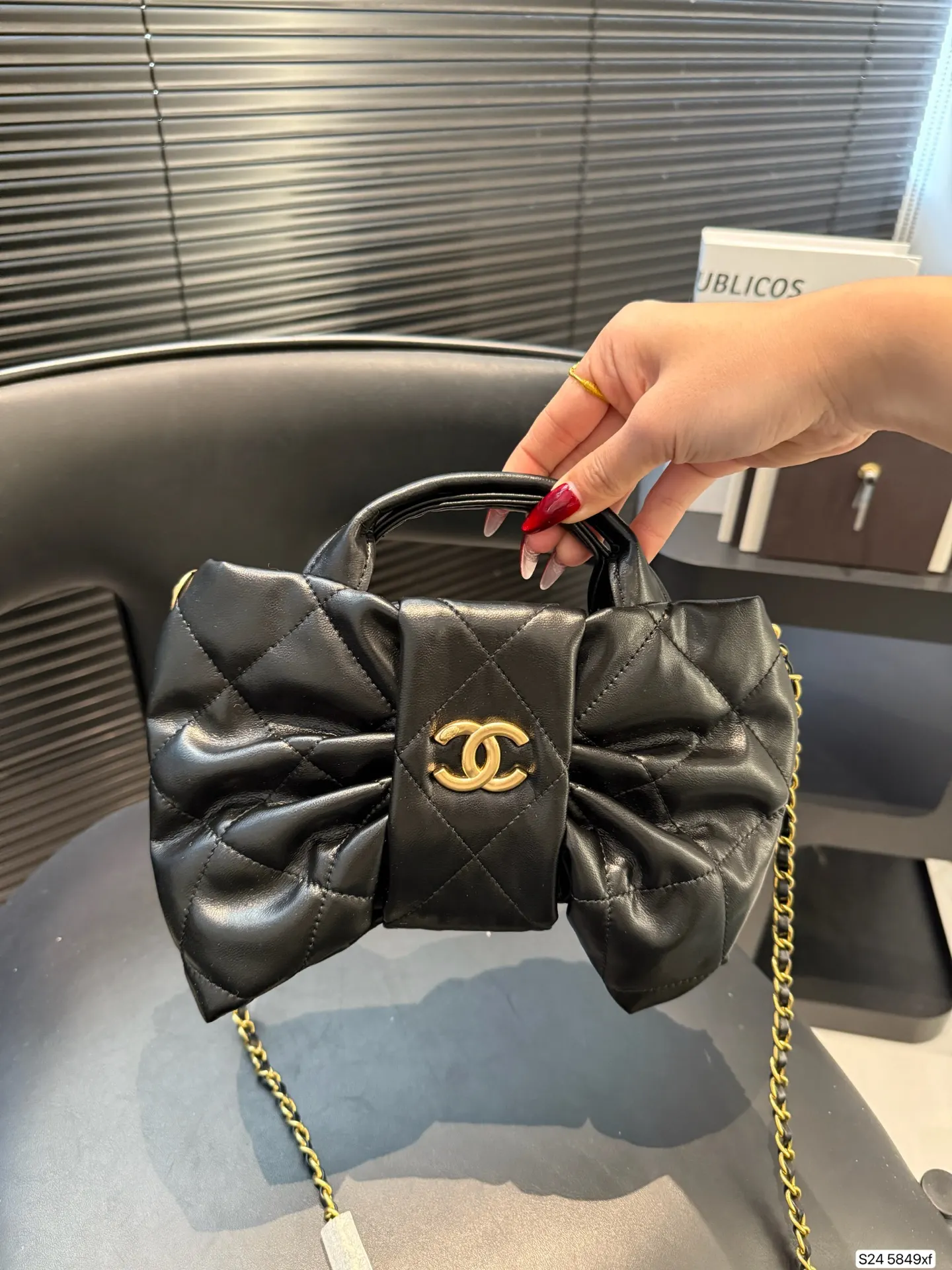 CHANEL 金色 蝴蝶结晚宴包 我心爱的小 链条包 精致链条款