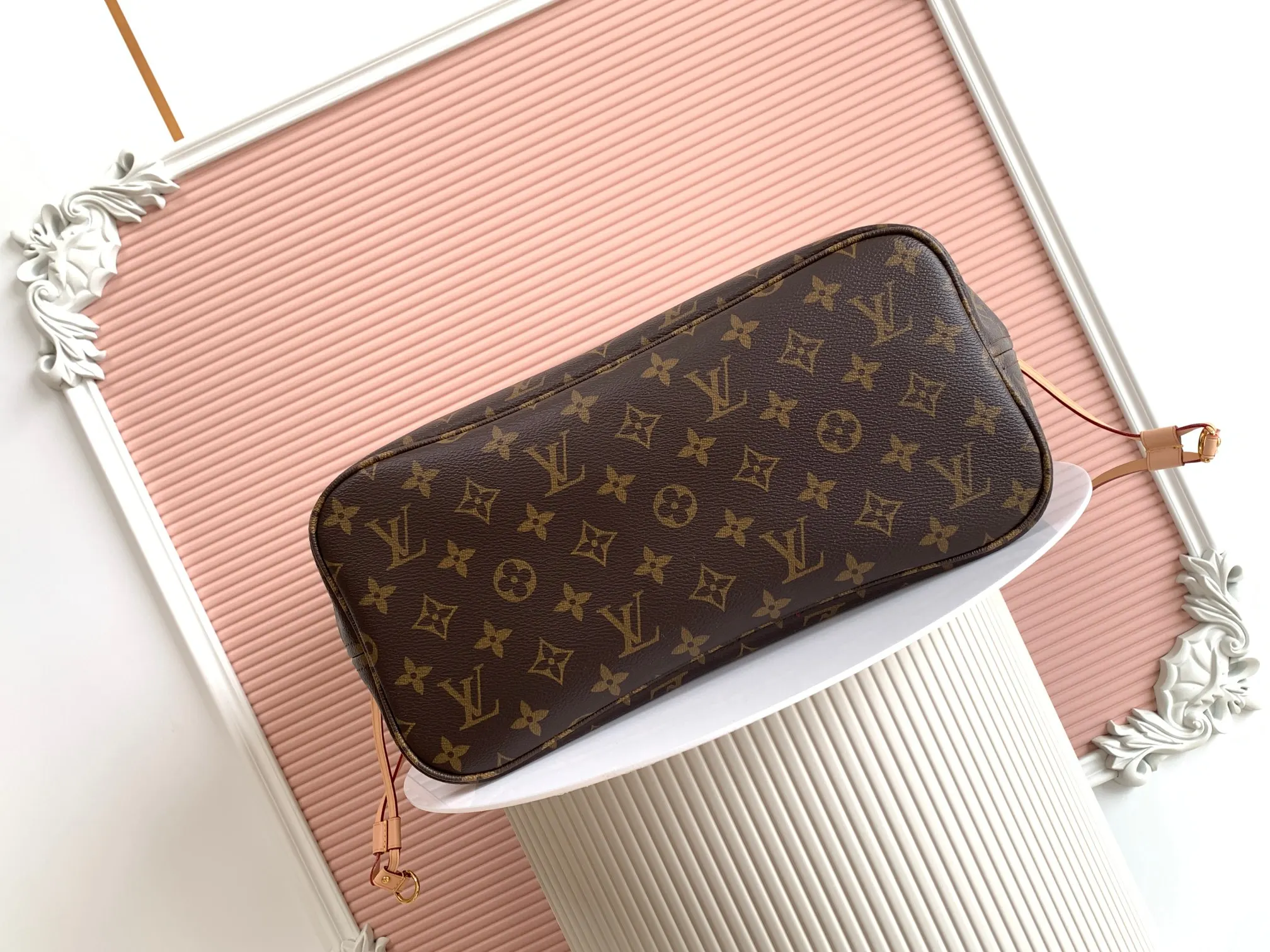 Neverfull 牛皮 托特包 大容量托特款