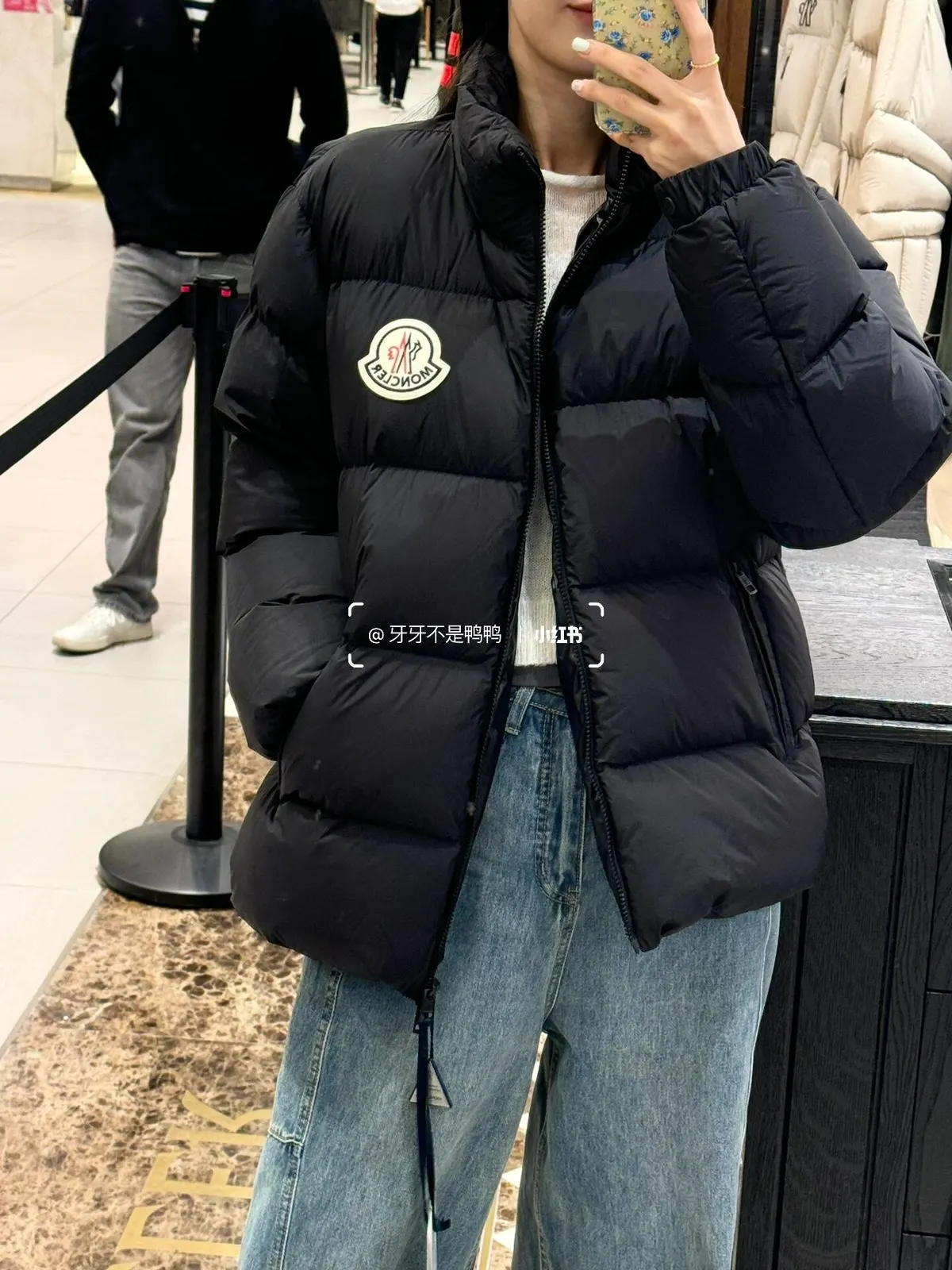 Moncler 黑色 羽绒服 保暖外套款