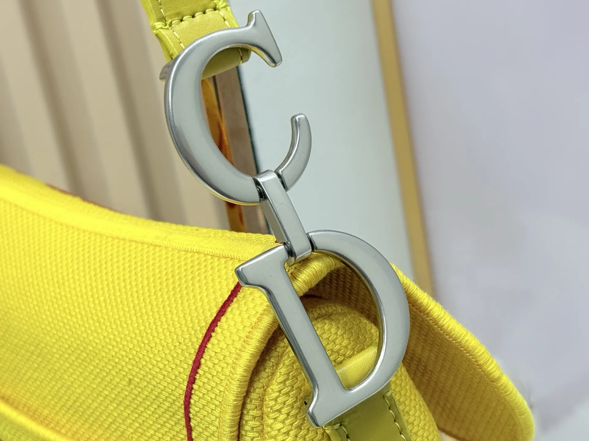Dior Saddle 黄色马鞍包 趣味印花斜挎 斜挎包