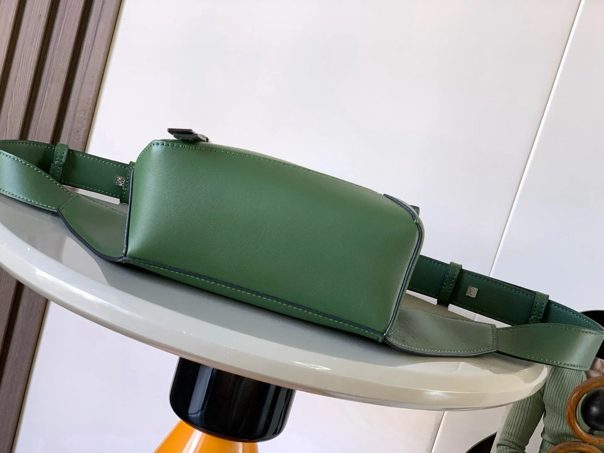 Green Belt Bag Classic Casual Leather