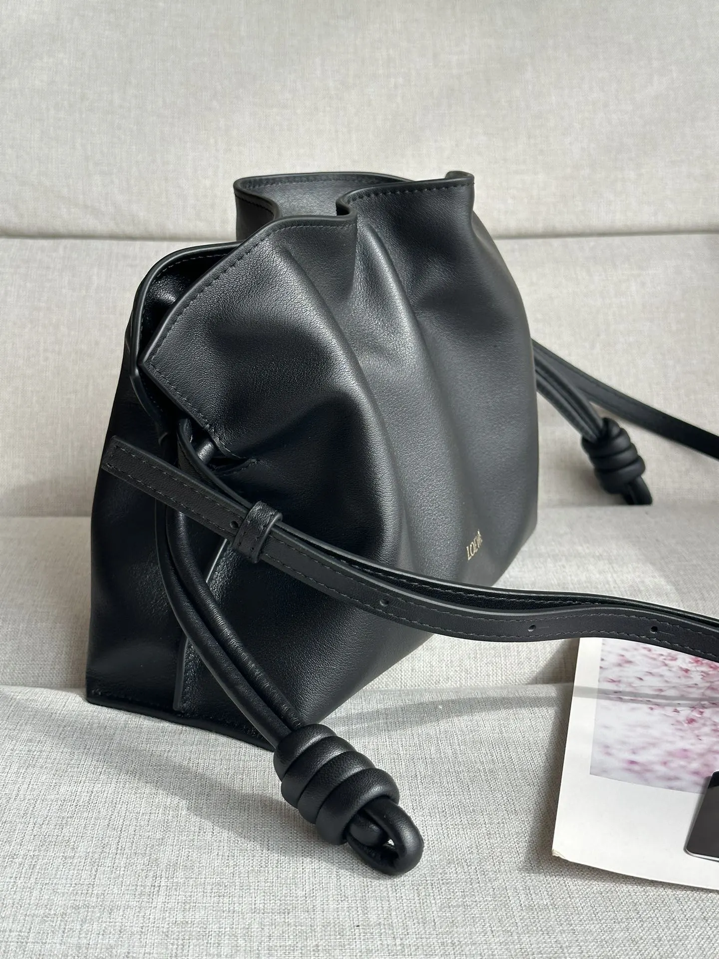 Loewe 金色 牛皮 手拿包 精致手拿款