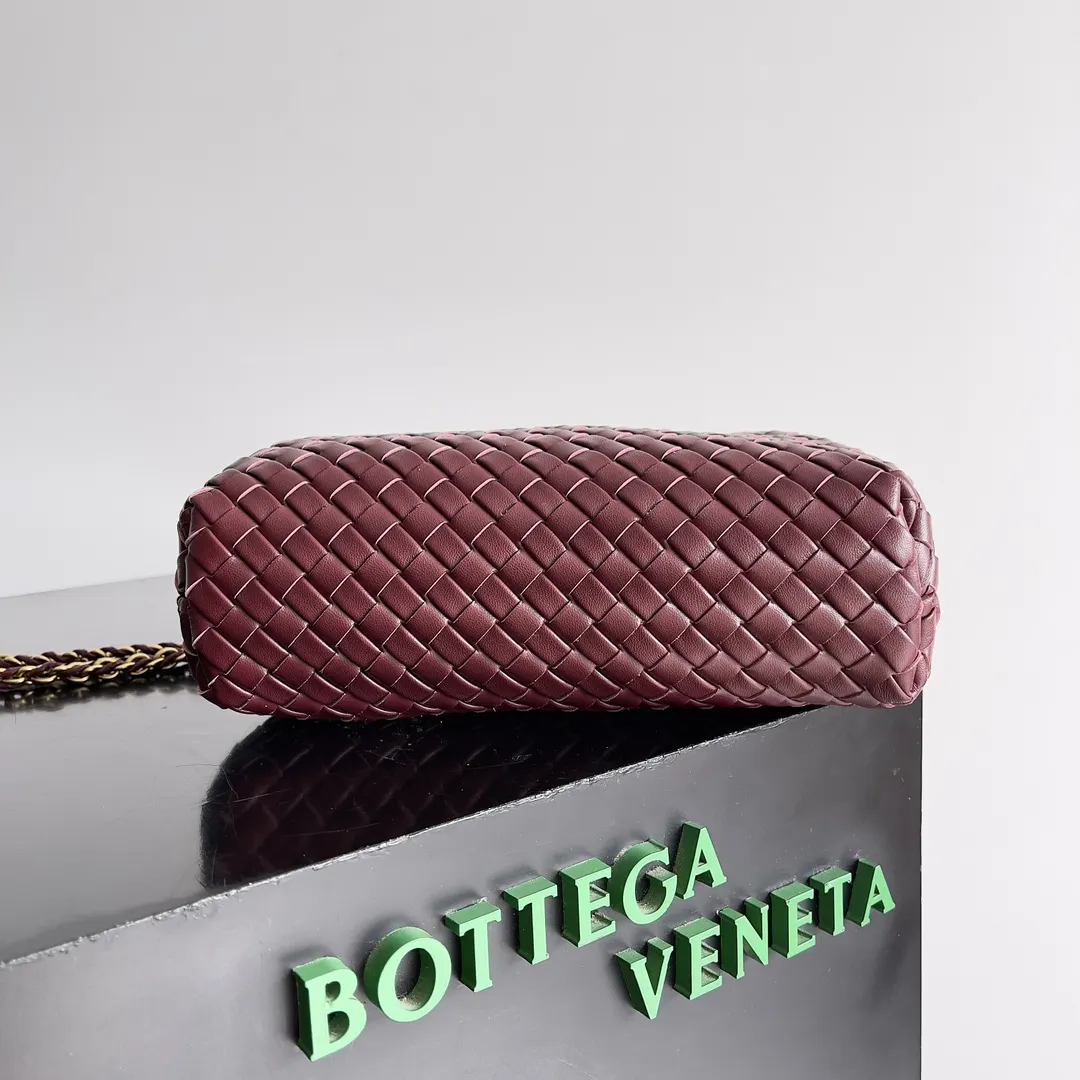 Bottega Veneta 手拿包 精致手拿款
