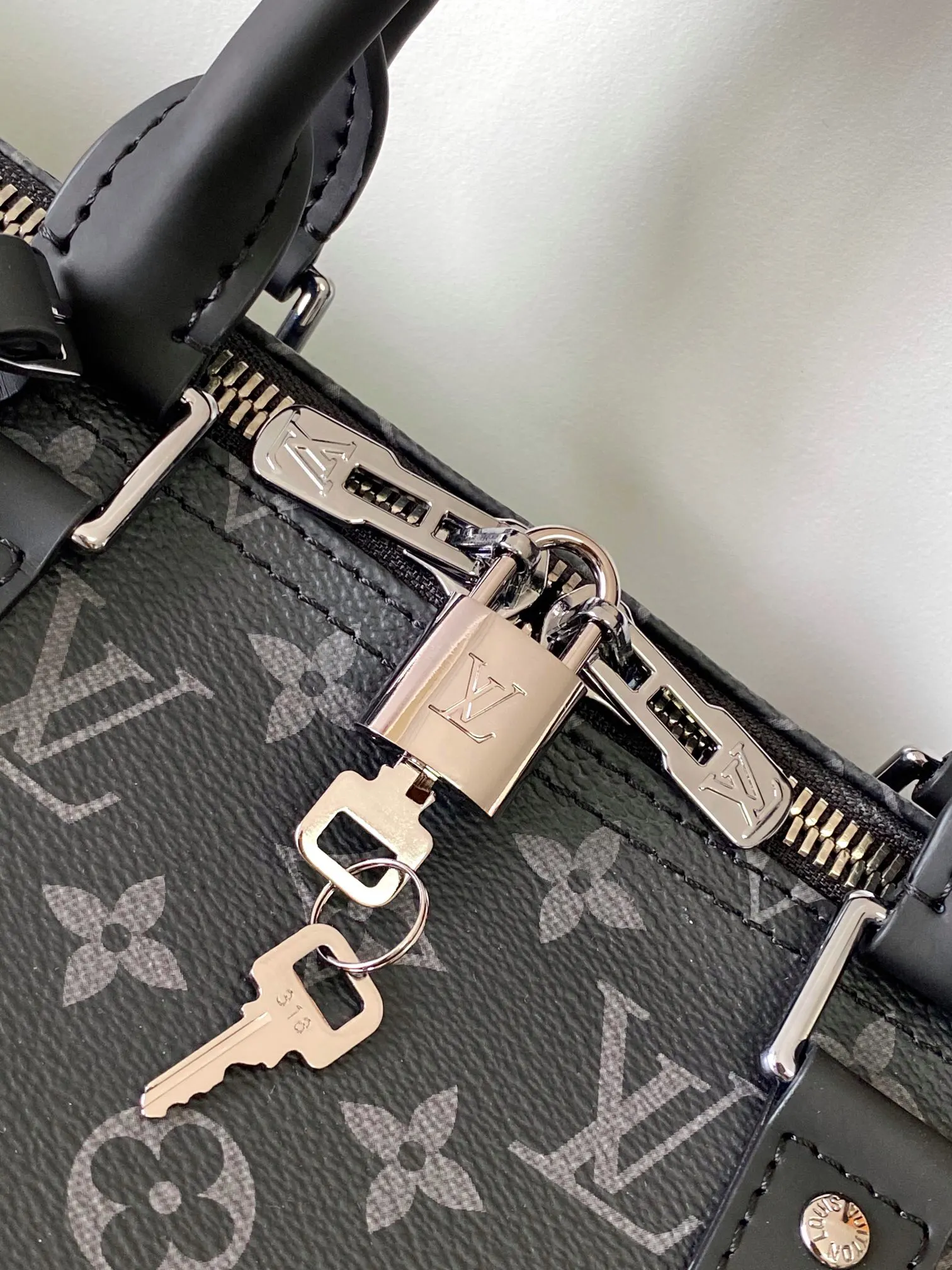 Keepall 帆布 旅行包 大容量旅行款