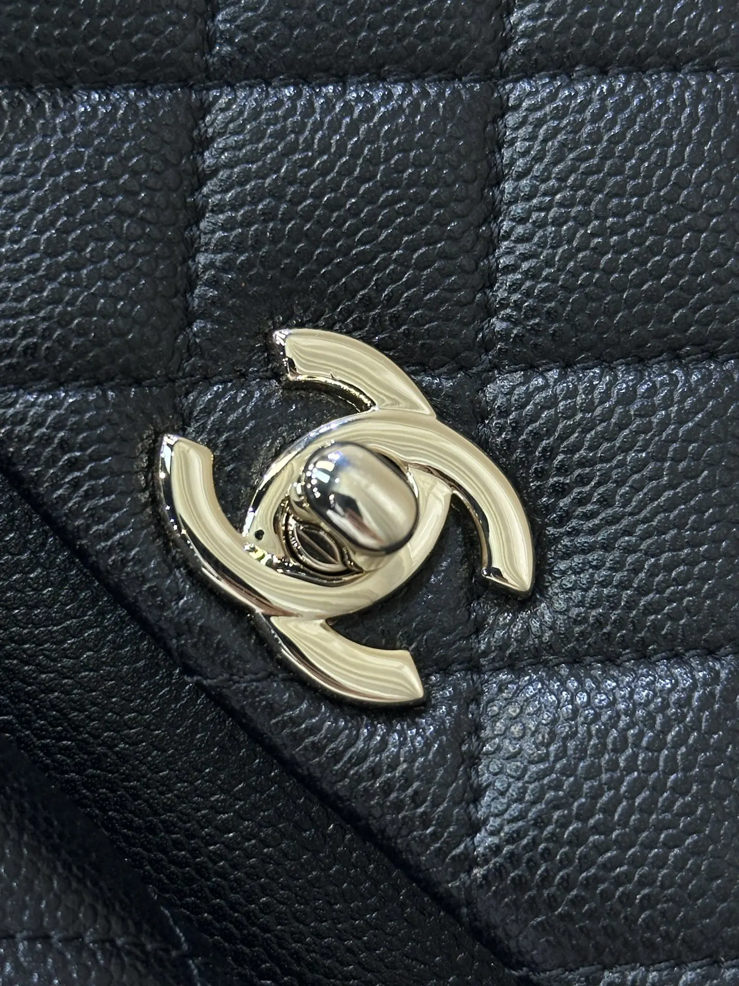 CHANEL 雙肩包 实用雙肩款
