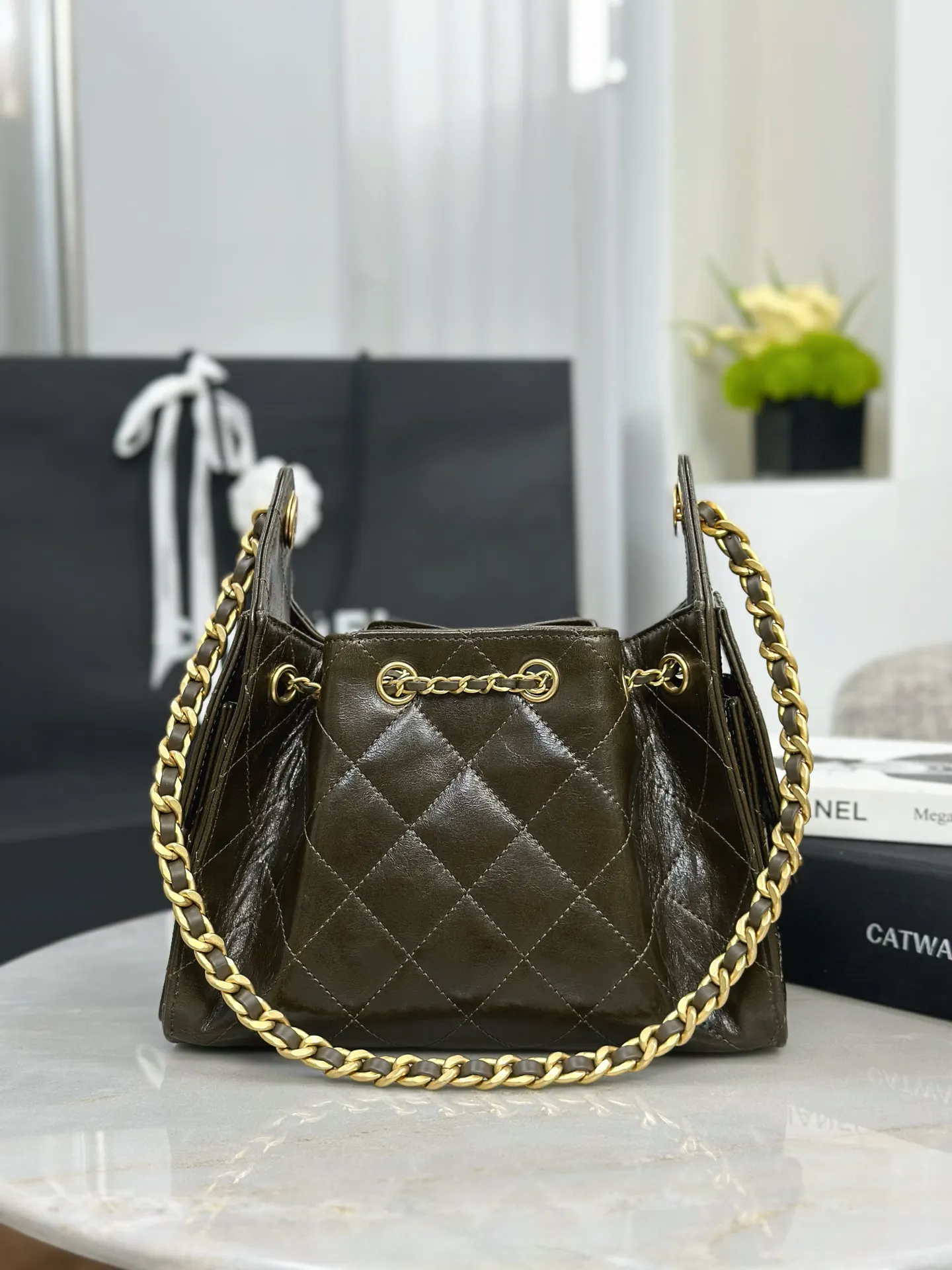 Chanel 油蠟羊皮22 Bag鏈條包 單肩斜挎