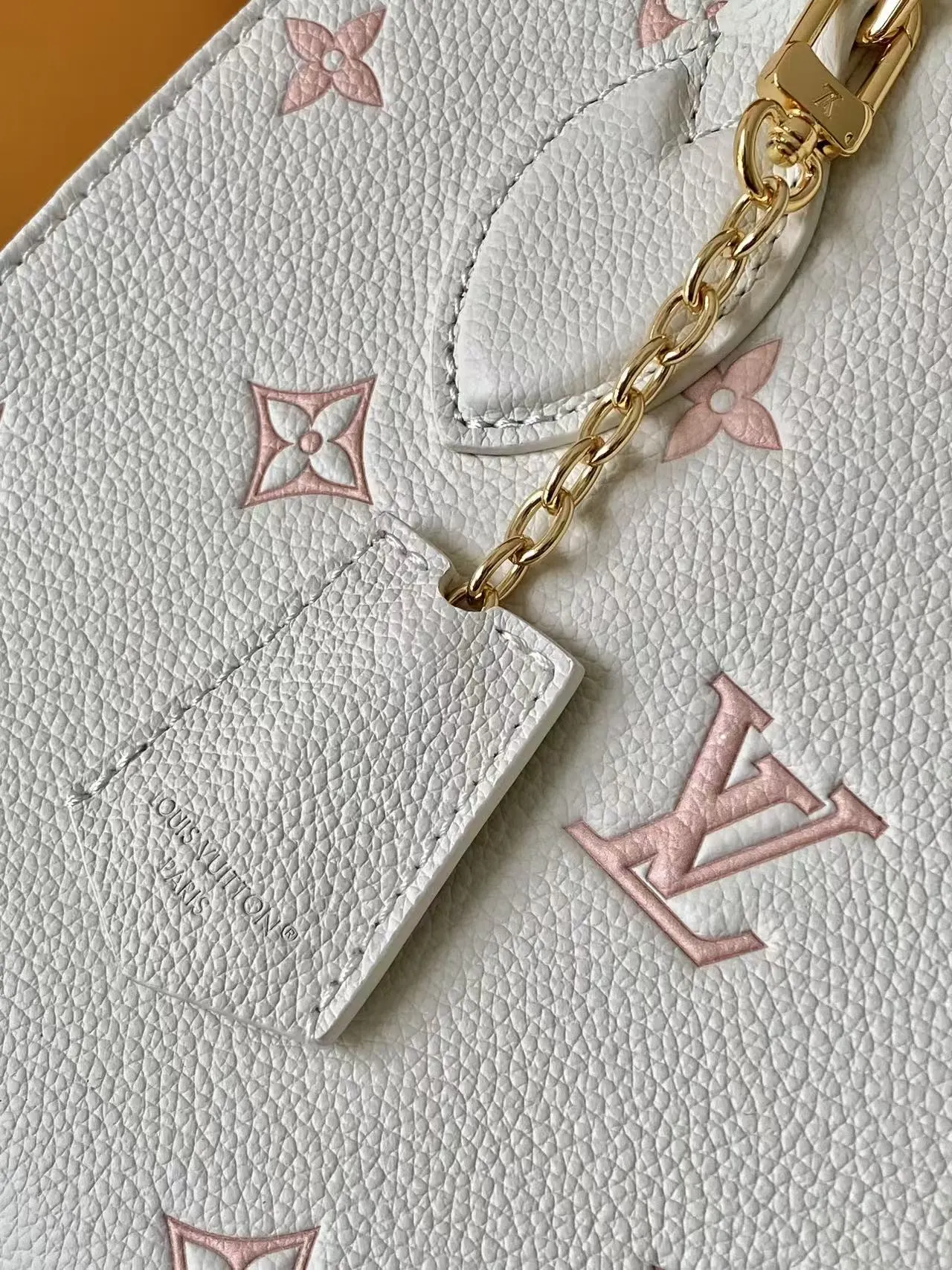 Louis Vuitton Pink Tote Bag Commuter | ORBUYBAG