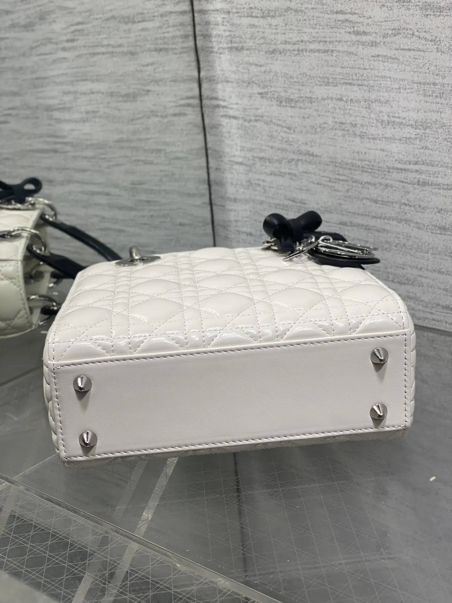 Dior Lady Dior 黑色 皮革 蝴蝶結 手提包