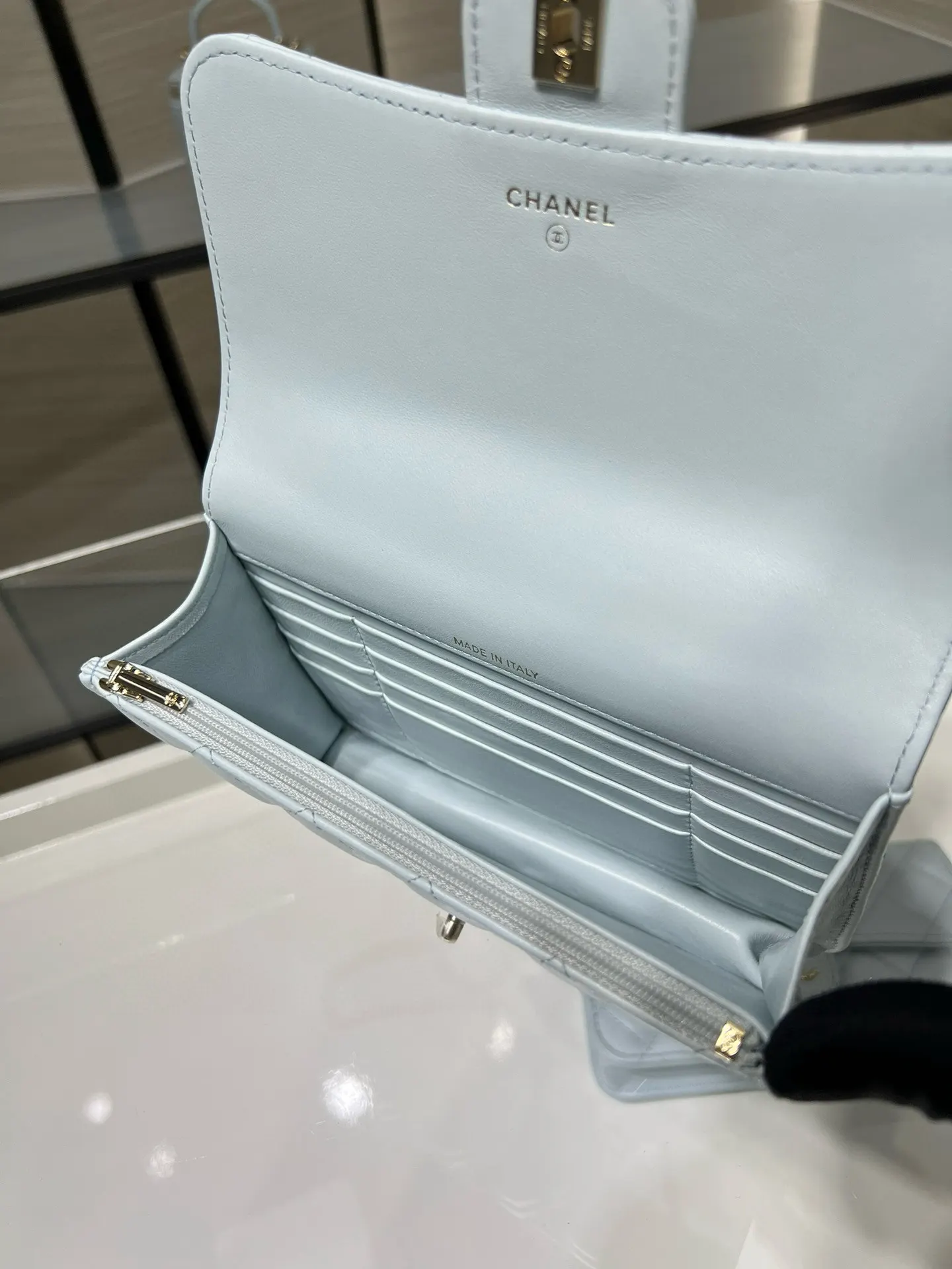 羊皮 Ohanel 小羊皮 三合一 手挽 雙肩 雙肩包 实用雙肩款(數字9) 羊皮 Ohanel 小羊皮 三合一 手挽 雙肩 雙肩包 实用雙肩款(數字9)