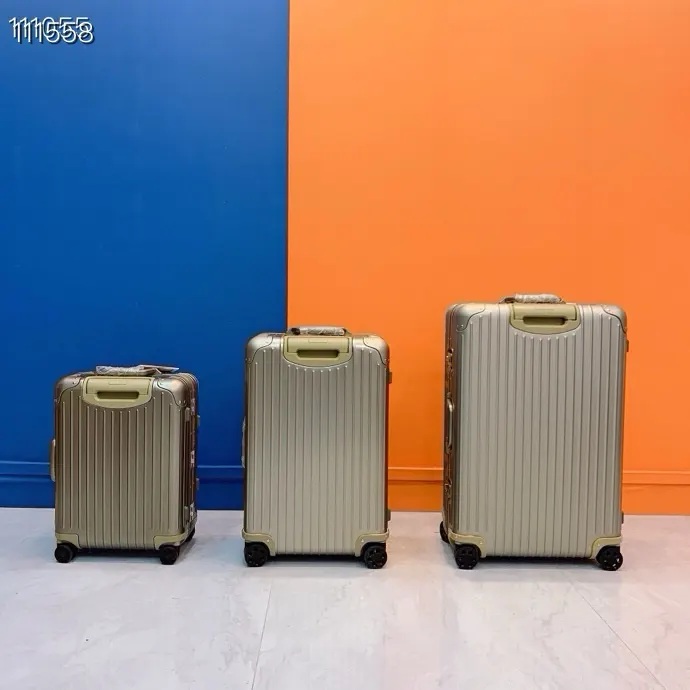 提花 Rimowa 全鋁合金 绝对 ⃣ 行李箱 旅行拉杆款 輕便出行款