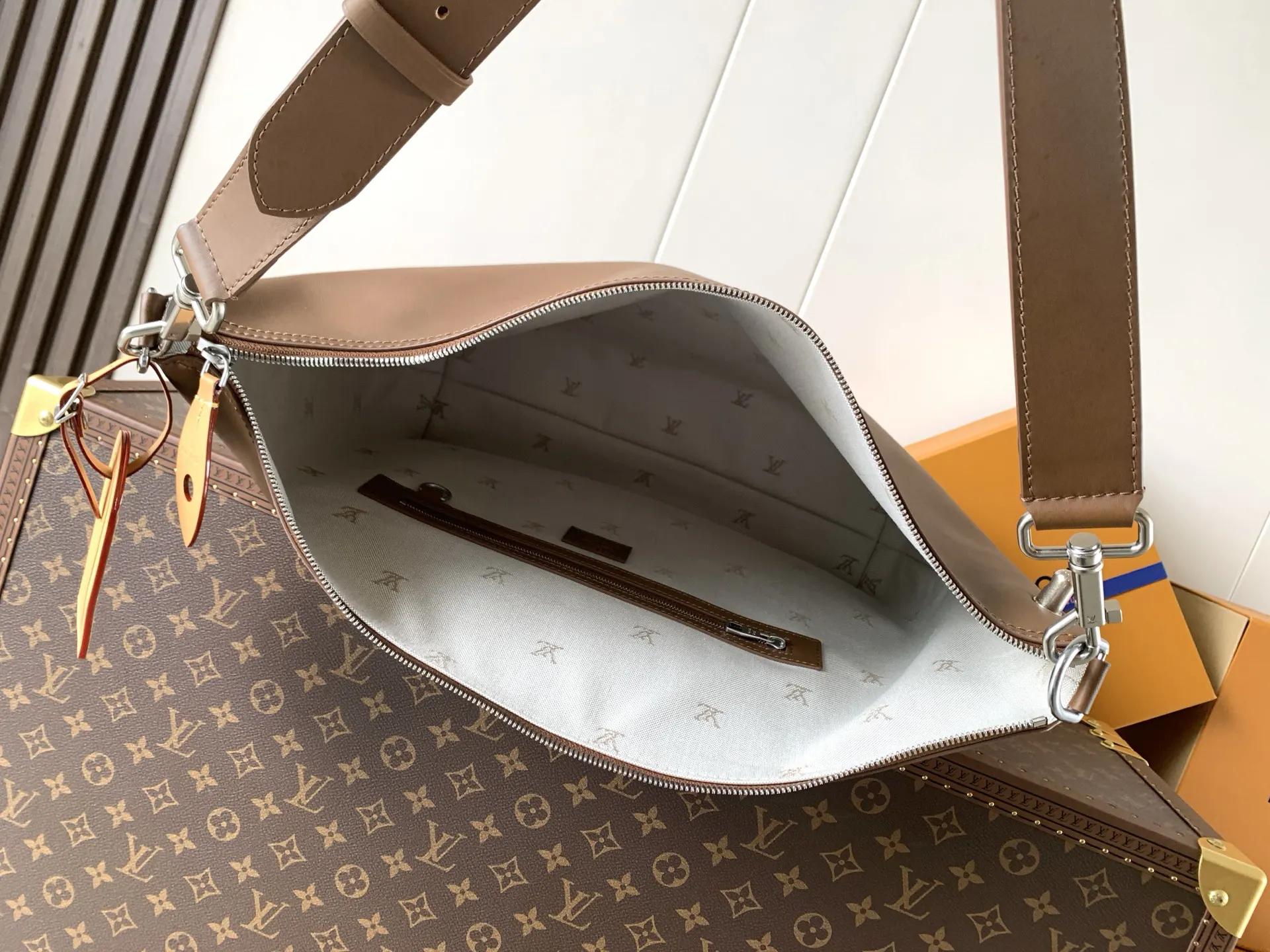 Louis Vuitton 棕色 皮革 手提包