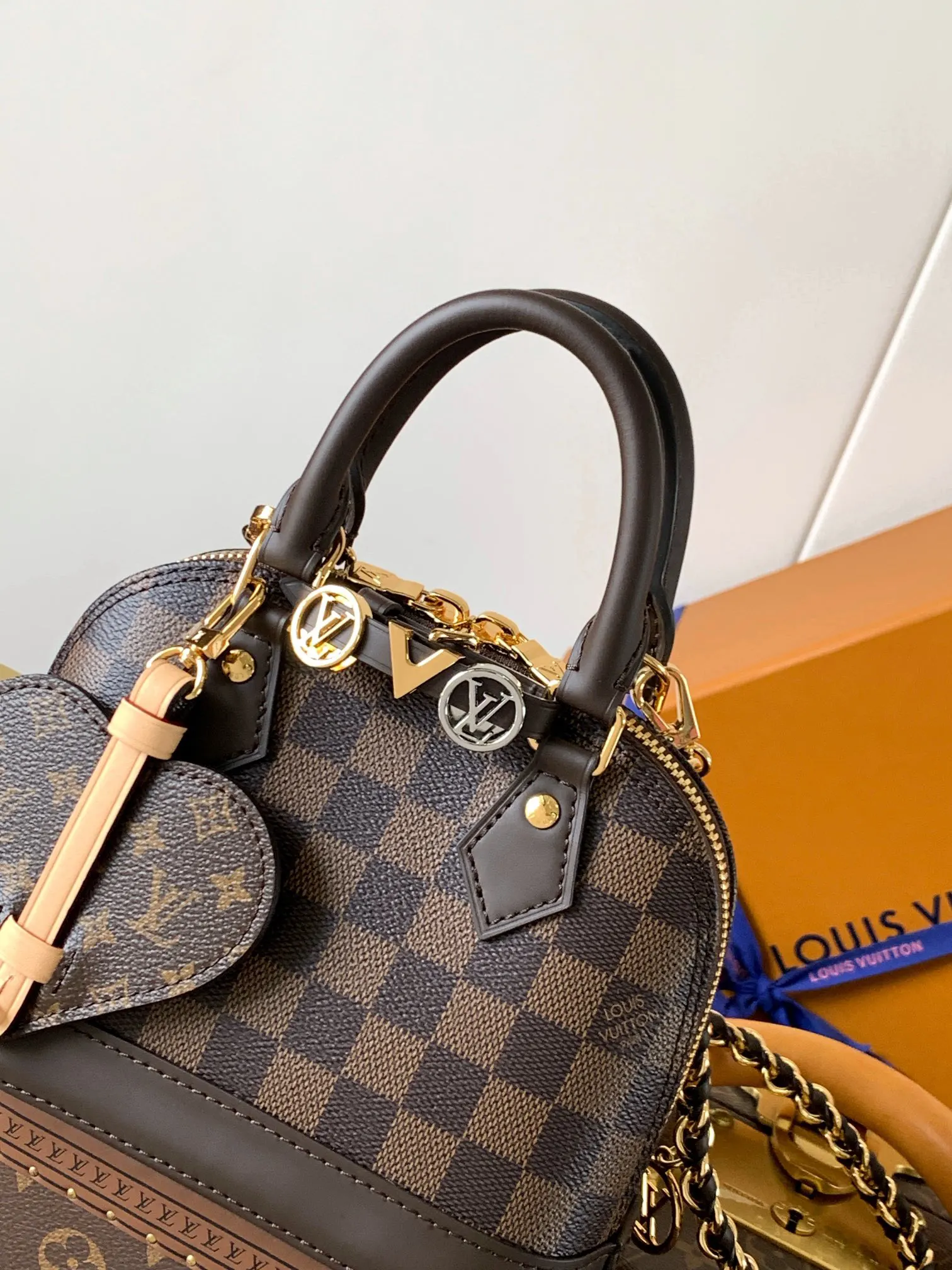 LV Alma 深棕老花贝壳包 黑色手提斜挎款｜ORBUYBAG 岚奢包高端时尚精品