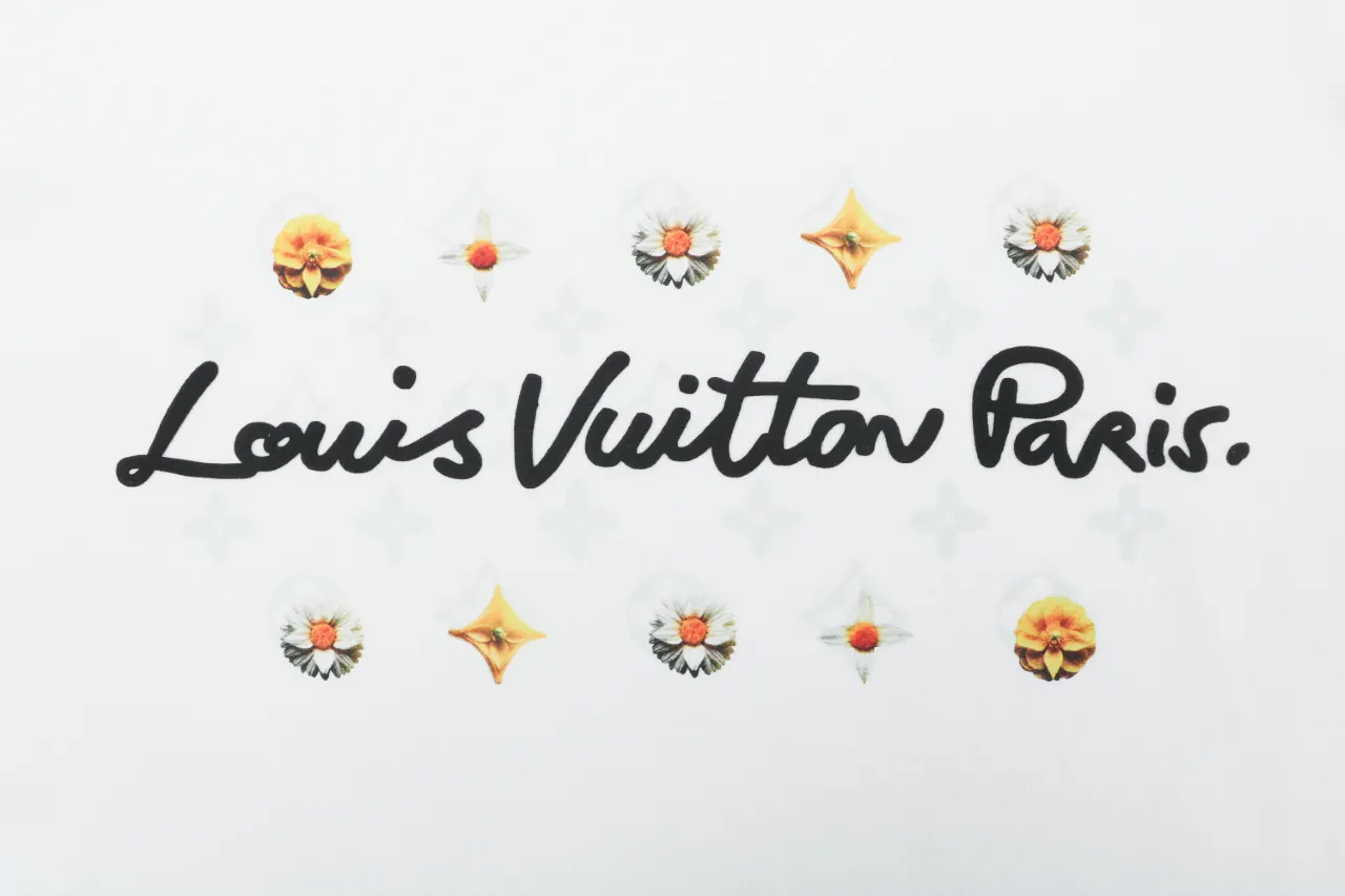 LV short sleeve T-shirt T-shirt Image 5 LV short sleeve T-shirt T-shirt Image 5