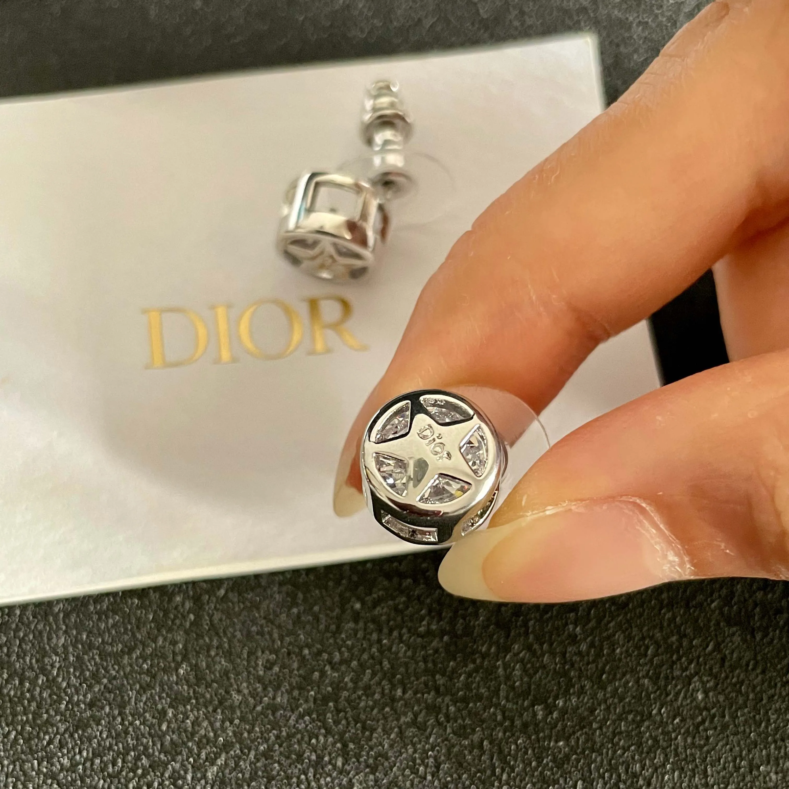 Dior Earrings Exquisite Accessories Image 5 Dior Earrings Exquisite Accessories Image 5