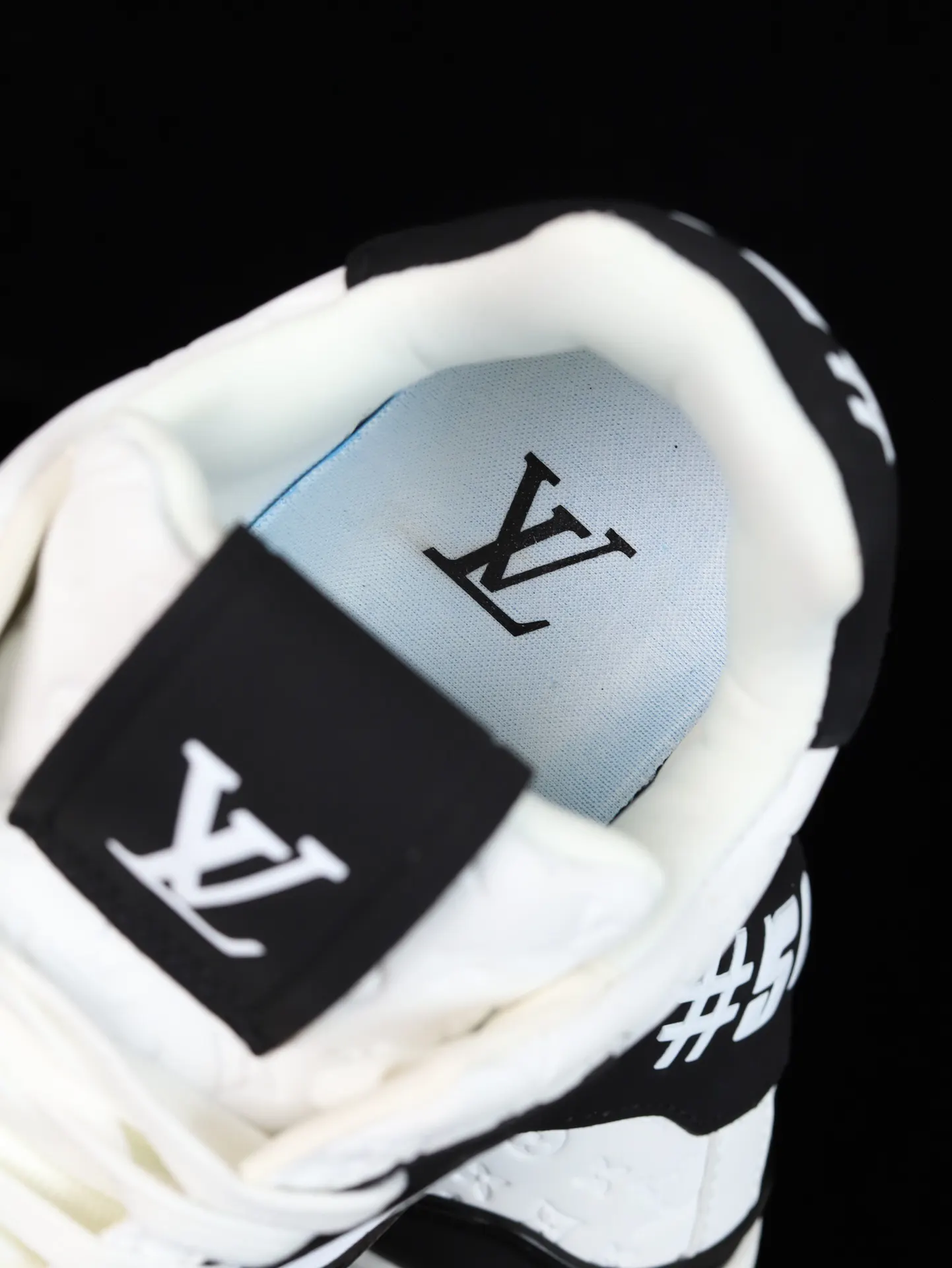 Louis Vuitton 运动鞋