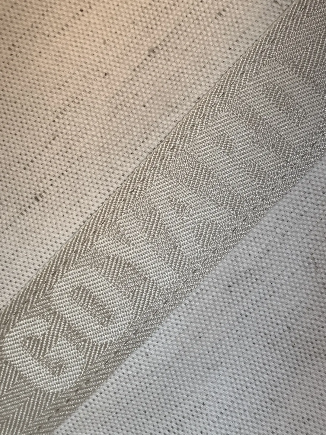 Goyard 侧边设有扣环 可以自行搭 中号背带进行肩背 旅行袋 大容量旅行款