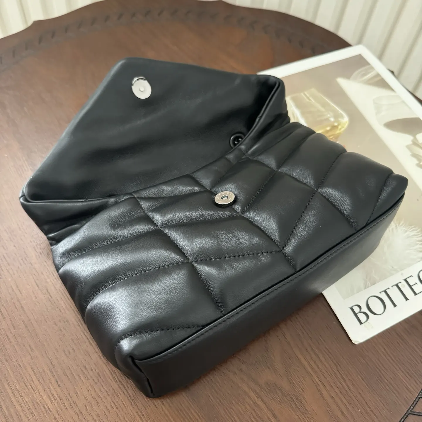 羊皮 LOULOU PUFFER迷你号升级双 鏈條包 精致鏈條款