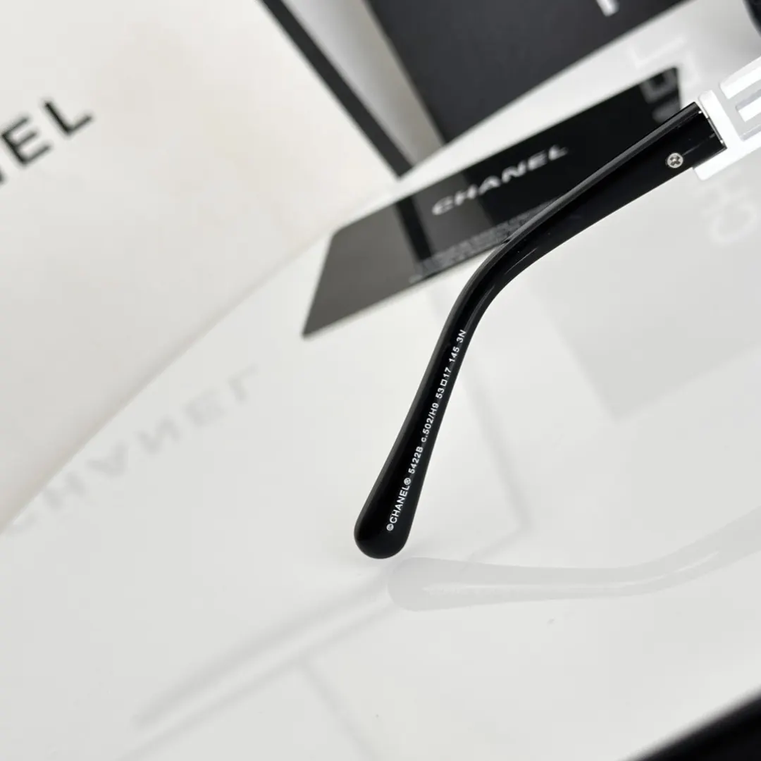 Chanel 字母 墨镜 时尚防晒 太阳镜