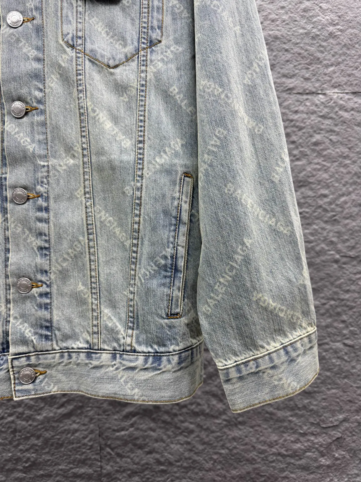 Balenciaga Jacket Loose Casual