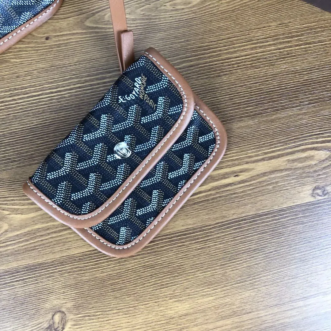 Goyard 双面对花mini购物袋多色低调又經典的Y字花纹 非常 旅行袋 大容量旅行款(數字9) Goyard 双面对花mini购物袋多色低调又經典的Y字花纹 非常 旅行袋 大容量旅行款(數字9)