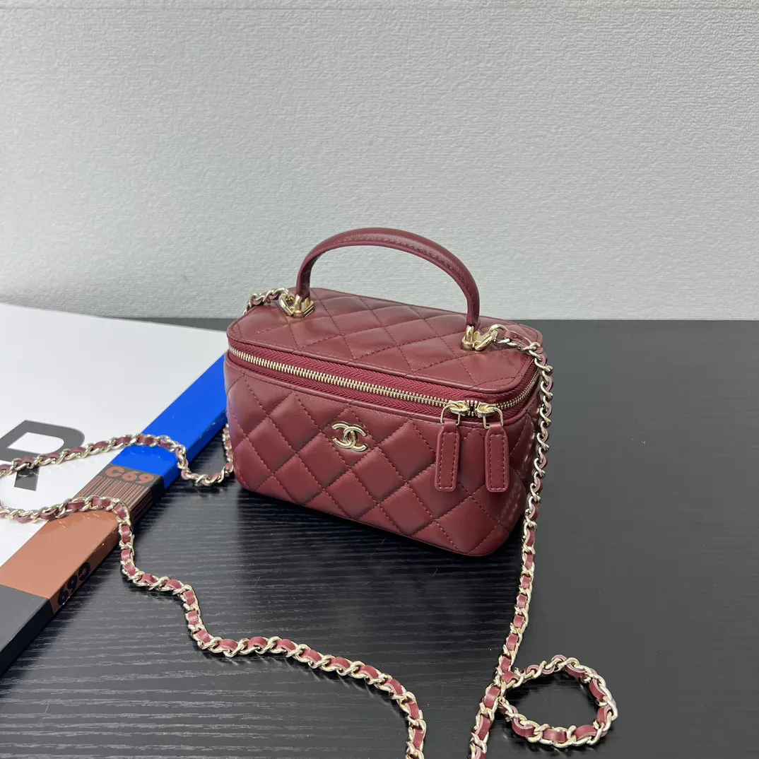Chanel 19 小號 紅色 皮革 菱格絎縫 鏈條包