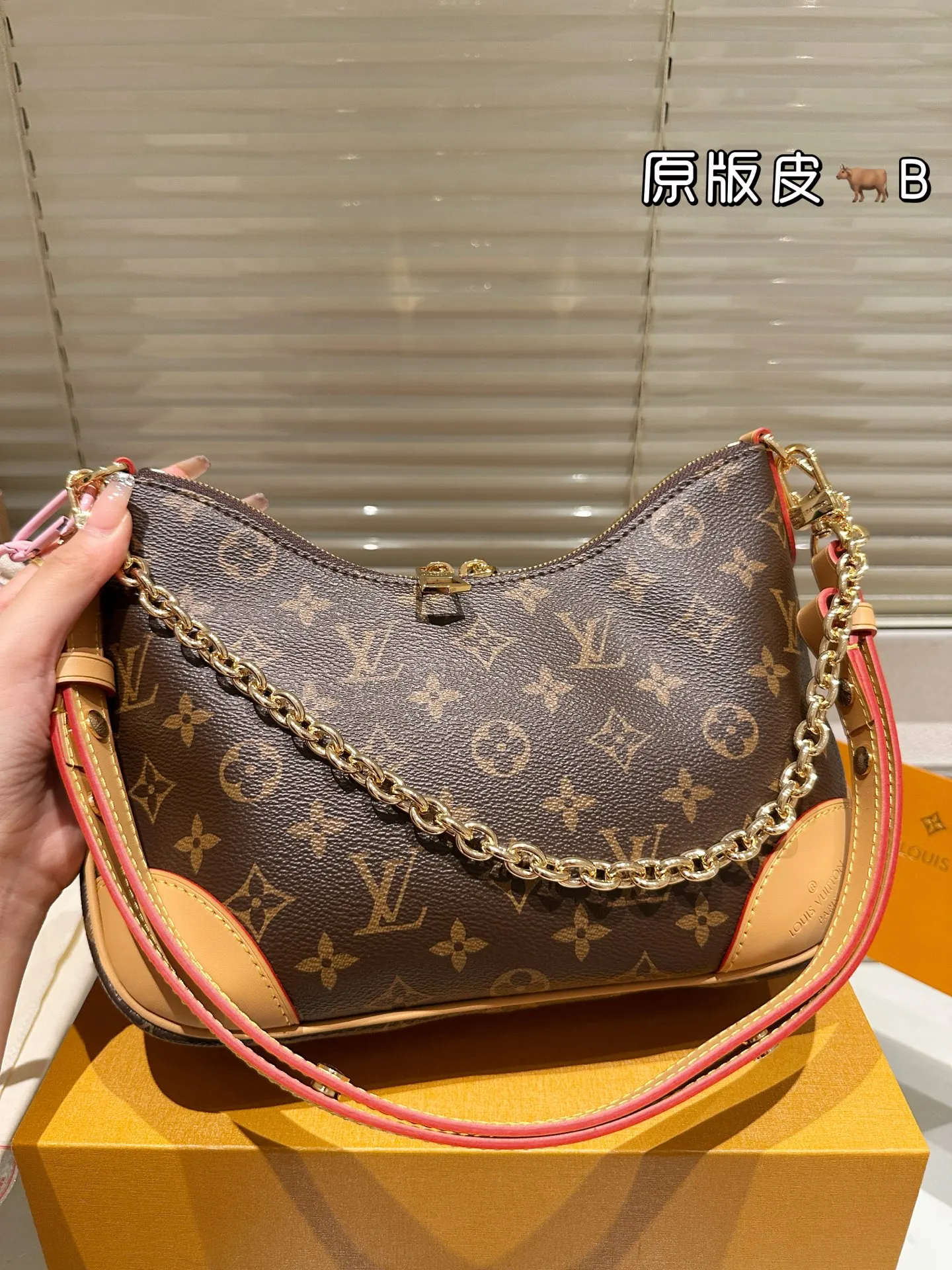 LV 老花 金色 牛皮 把肩带拆掉只用链条 雞就是个单问包 链条包 精致链条款