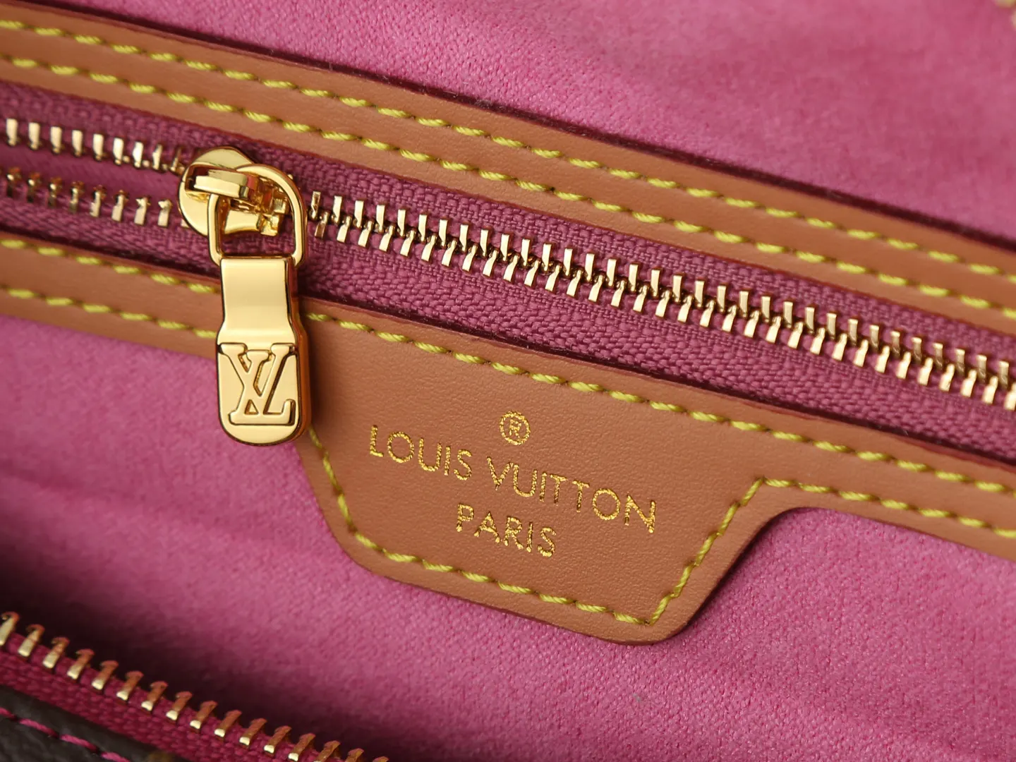 LV Speedy 帆布 收納包 旅行收納款(數字9) LV Speedy 帆布 收納包 旅行收納款(數字9)