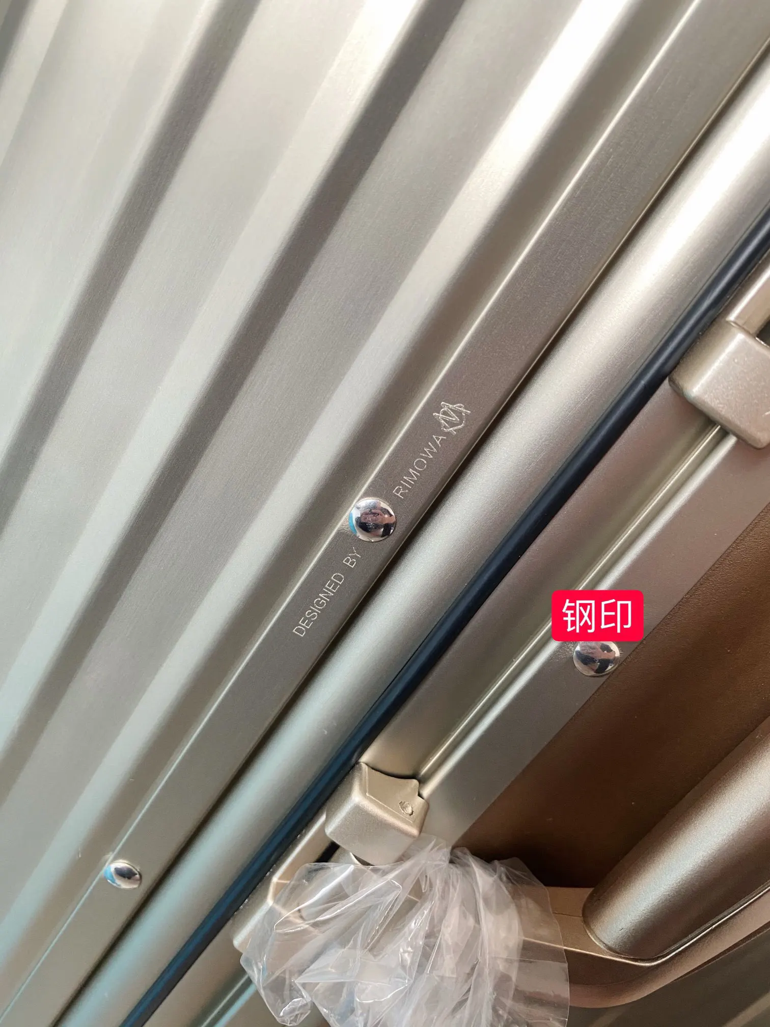 黑色 銀色 开学活动来了 日默瓦rimowa運動版鋁合金 行李箱 旅行拉杆款 輕便出行款