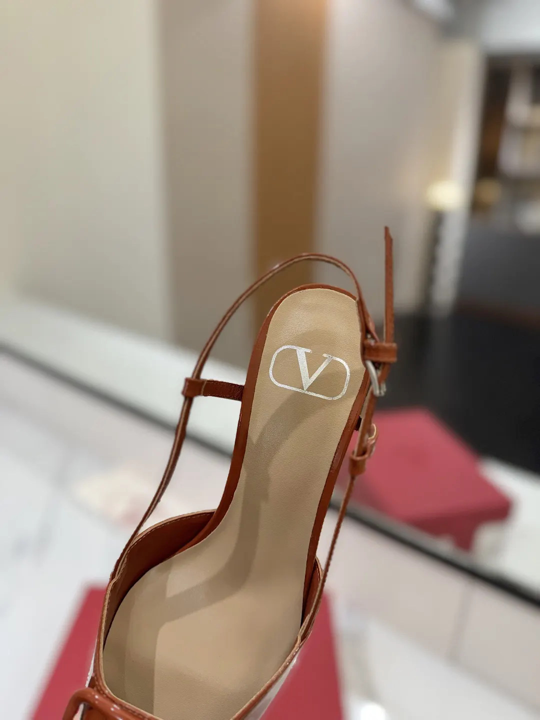 Valentino Image 8 Valentino Image 8