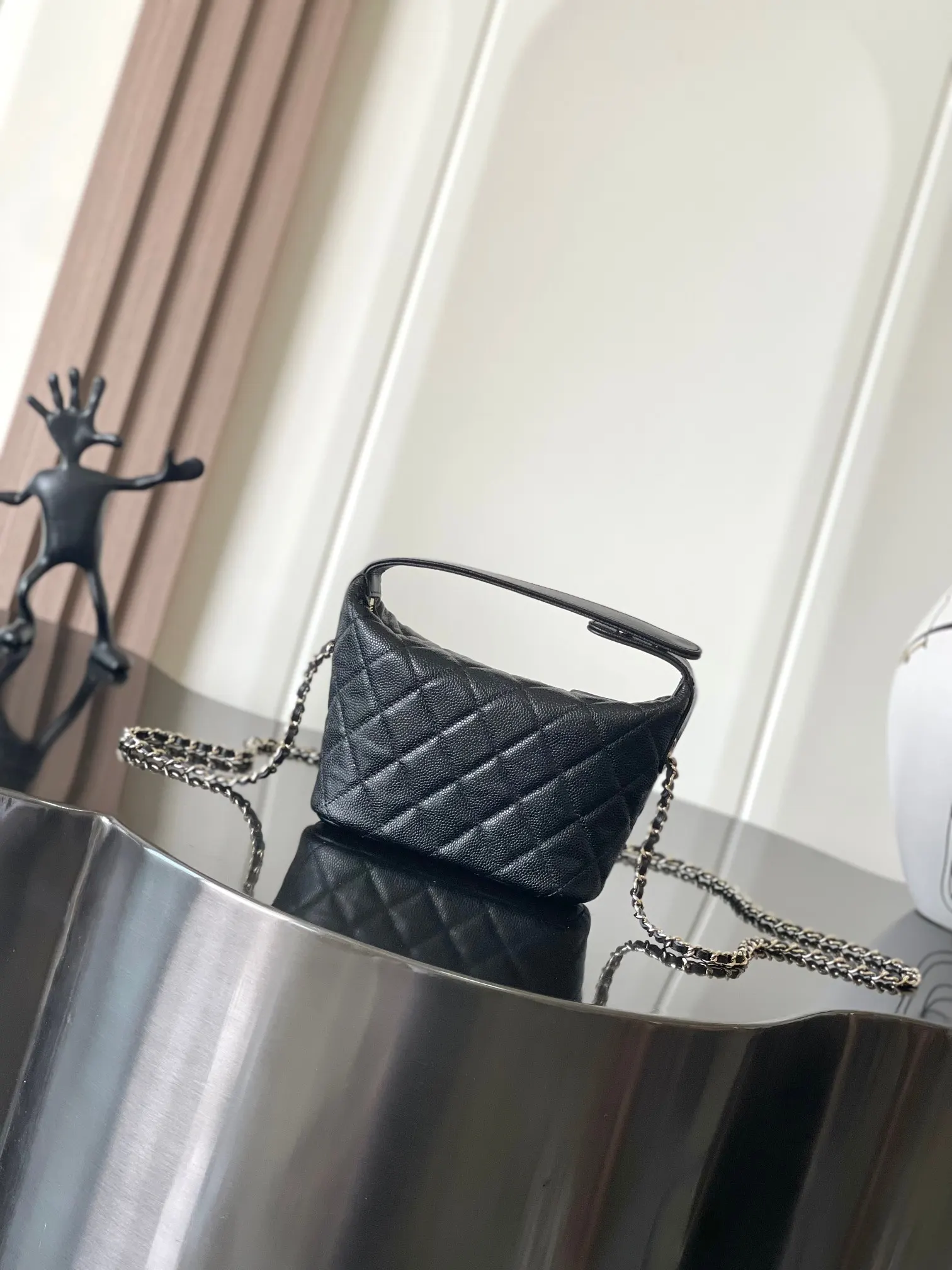 Chanel 魚子醬牛皮19 Bag鏈條包 單肩斜挎(數字3) Chanel 魚子醬牛皮19 Bag鏈條包 單肩斜挎(數字3)