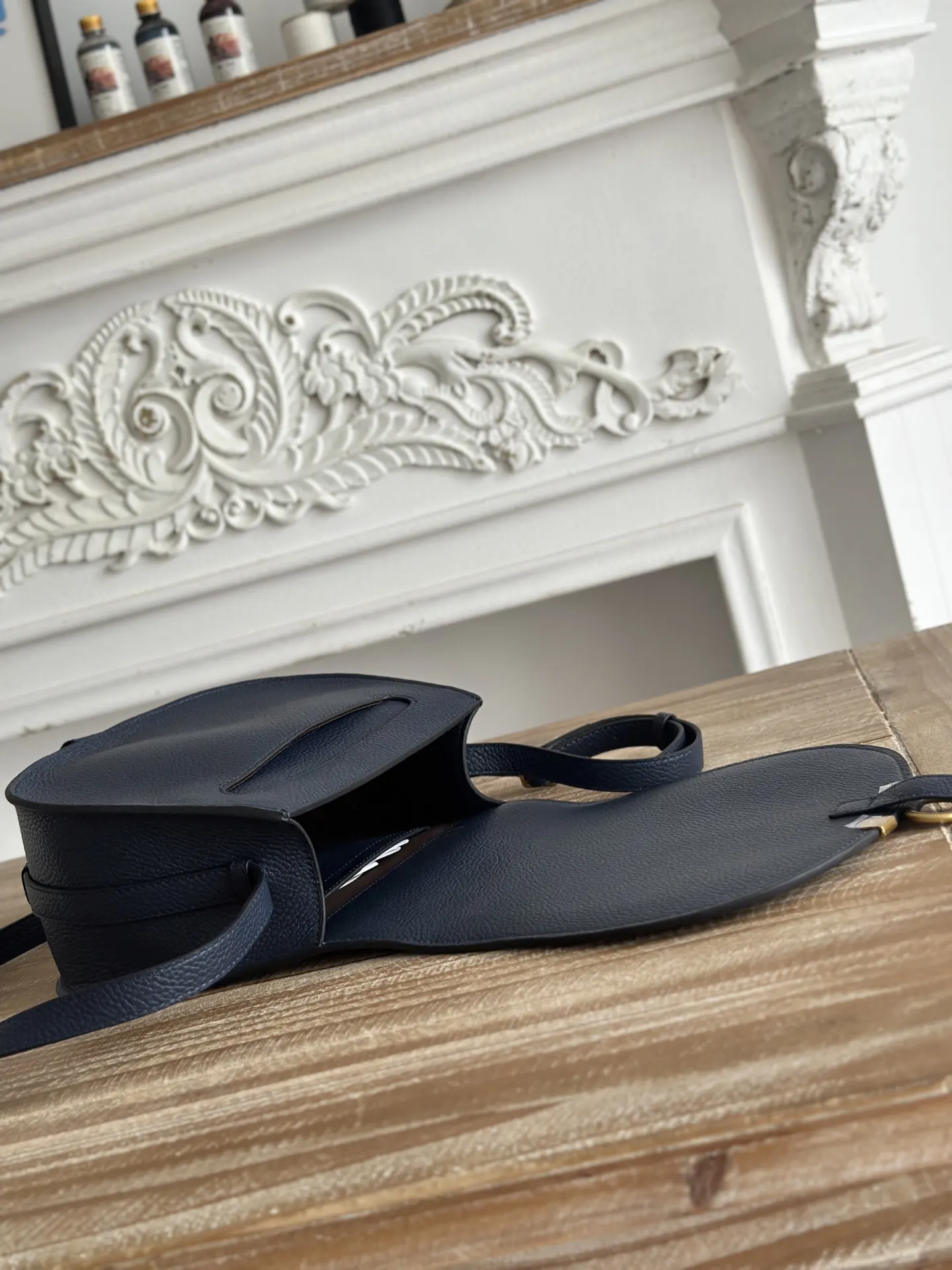 Crossbody Bag Lightweight Leather