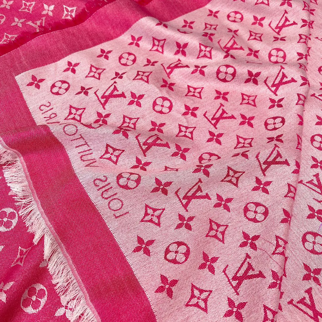 Louis Vuitton Wool Scarf