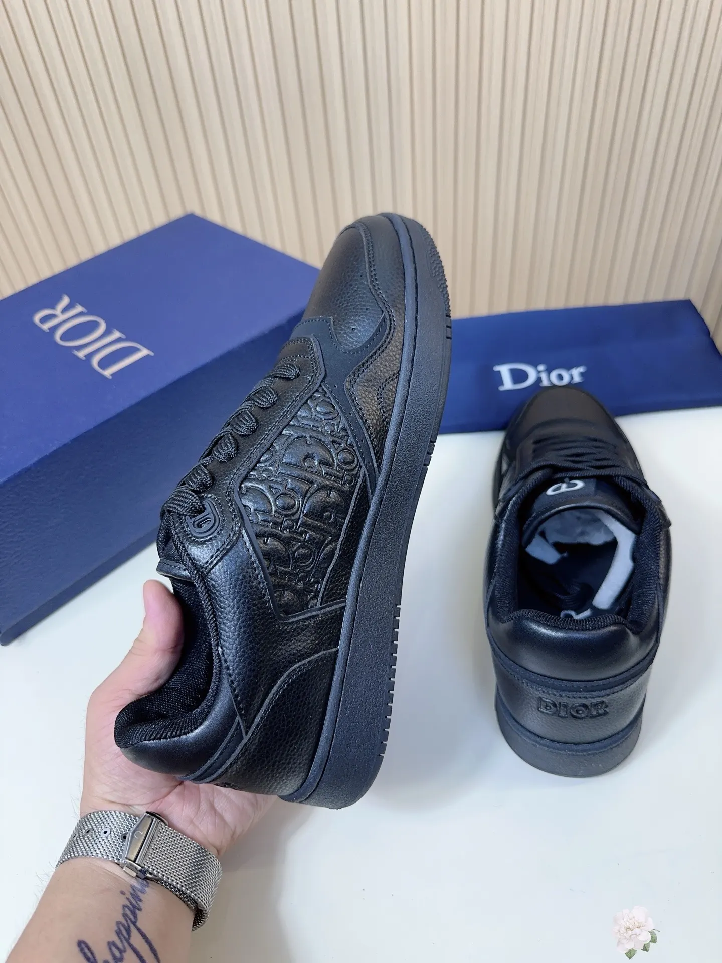 Dior 小牛皮運動鞋 舒適(數字7) Dior 小牛皮運動鞋 舒適(數字7)