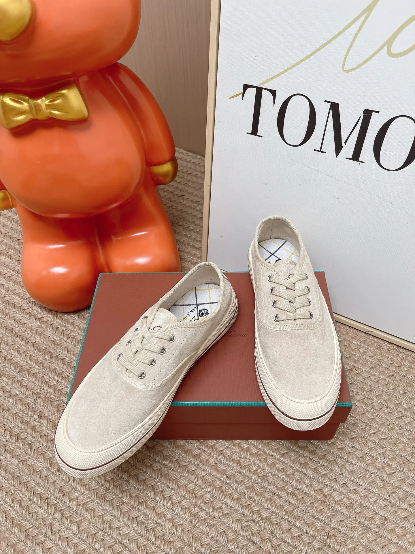 Loro Piana Sneakers Casual Versatile Image 4 Loro Piana Sneakers Casual Versatile Image 4