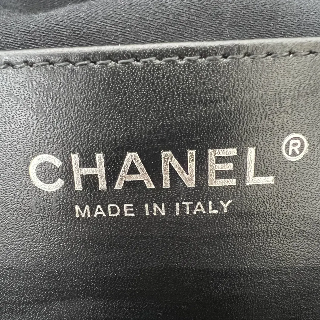 Chanel Oil Wax Sheepskin Hobo Underarm Bag One Shoulder Back